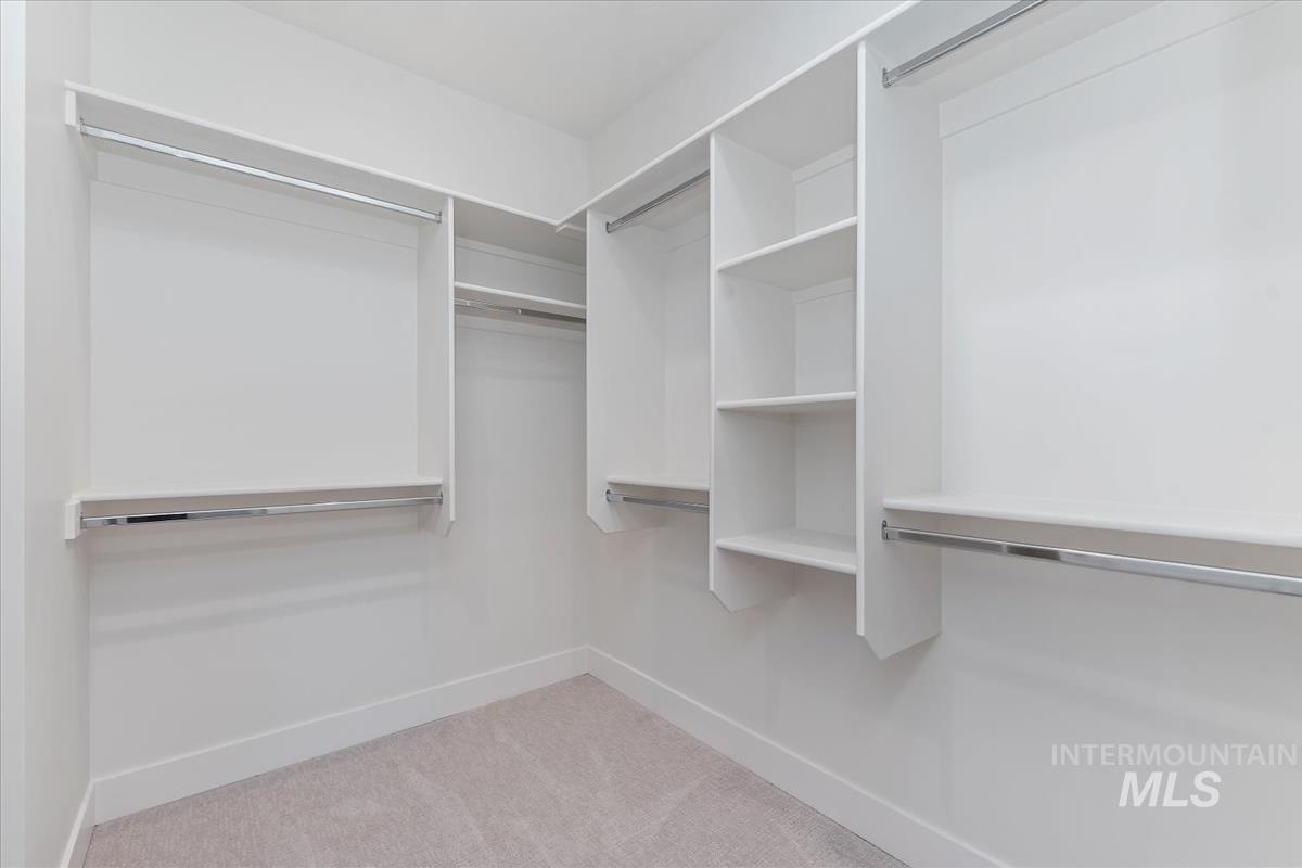 2242 E Rodeo St., Kuna, Idaho 83634, 3 Bedrooms, 2 Bathrooms, Residential For Sale, Price $529,880,MLS 98968914