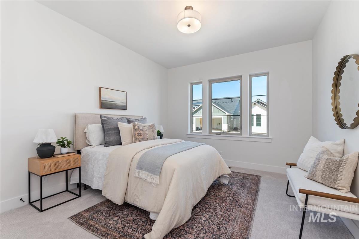 2242 E Rodeo St., Kuna, Idaho 83634, 3 Bedrooms, 2 Bathrooms, Residential For Sale, Price $529,880,MLS 98968914