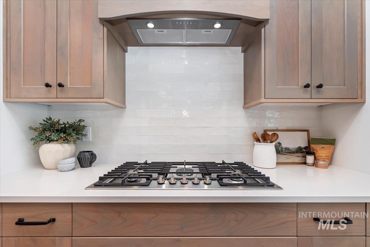 2242 E Rodeo St., Kuna, Idaho 83634, 3 Bedrooms, 2 Bathrooms, Residential For Sale, Price $529,880,MLS 98968914