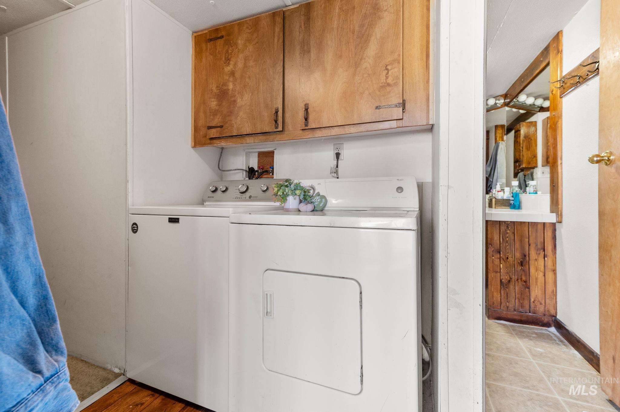 1450 & 1454 Elm Street, Clarkston, Washington 99403, 3 Bedrooms, 1 Bathroom, Residential Income For Sale, Price $650,000, 98968924