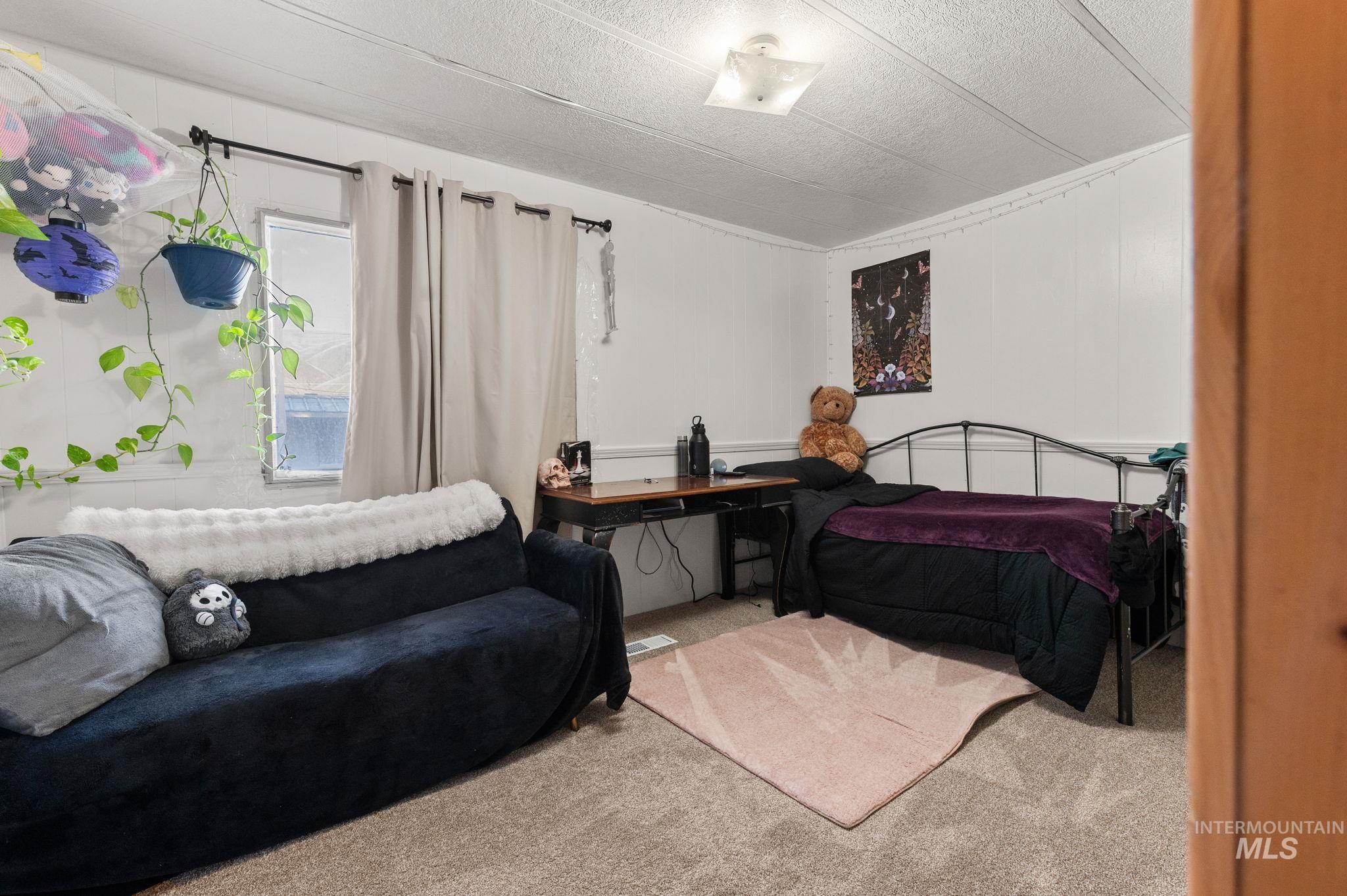 1450 & 1454 Elm Street, Clarkston, Washington 99403, 3 Bedrooms, 1 Bathroom, Residential Income For Sale, Price $650,000, 98968924