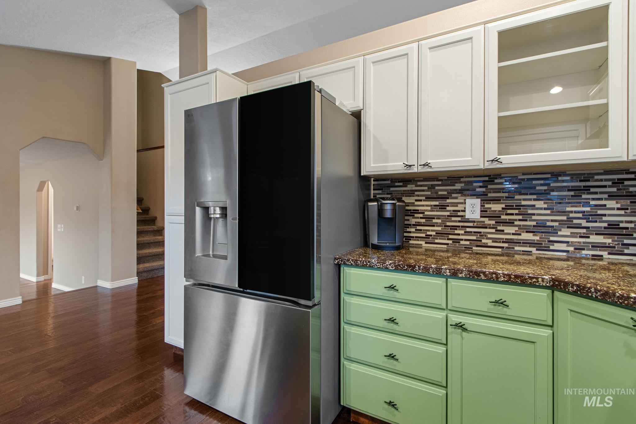 2055 W Sunny Slope Dr, Meridian, Idaho 83642-4340, 4 Bedrooms, 3.5 Bathrooms, Residential For Sale, Price $499,999,MLS 98968926