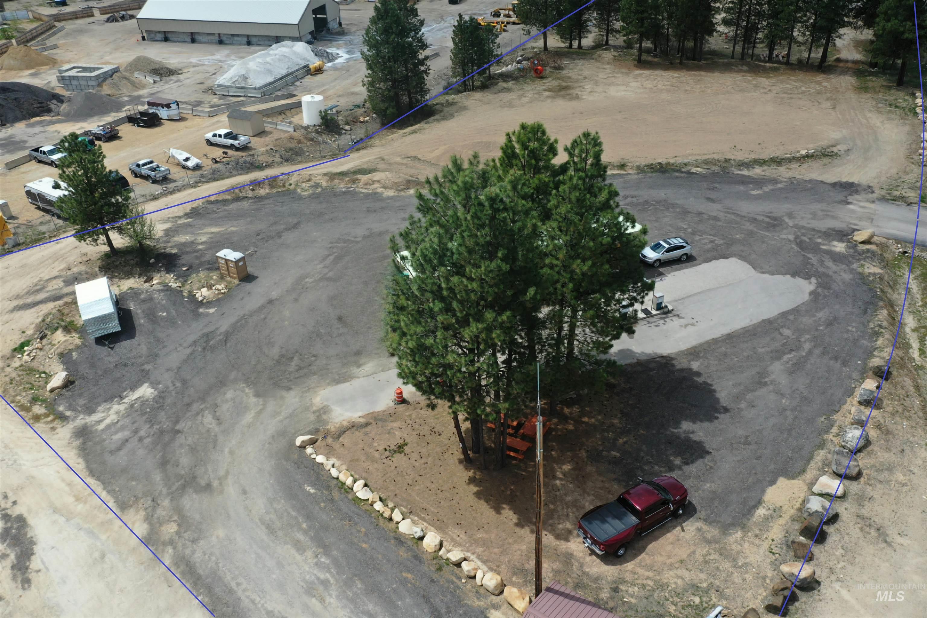 7263 Highway 21, Lowman, Idaho 83637, Business/Commercial For Sale, Price $435,000,MLS 98968928