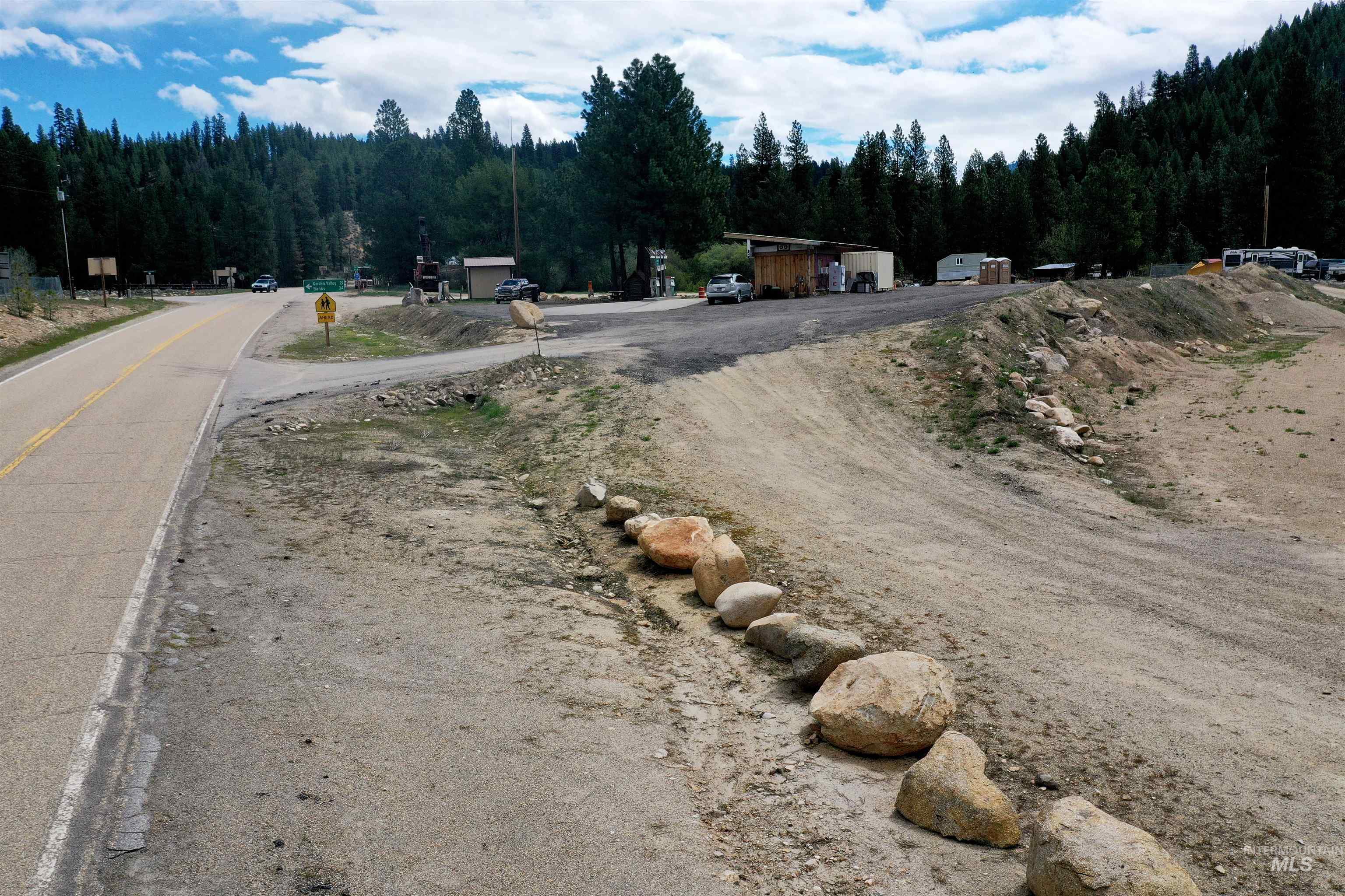 7263 Highway 21, Lowman, Idaho 83637, Business/Commercial For Sale, Price $435,000,MLS 98968928