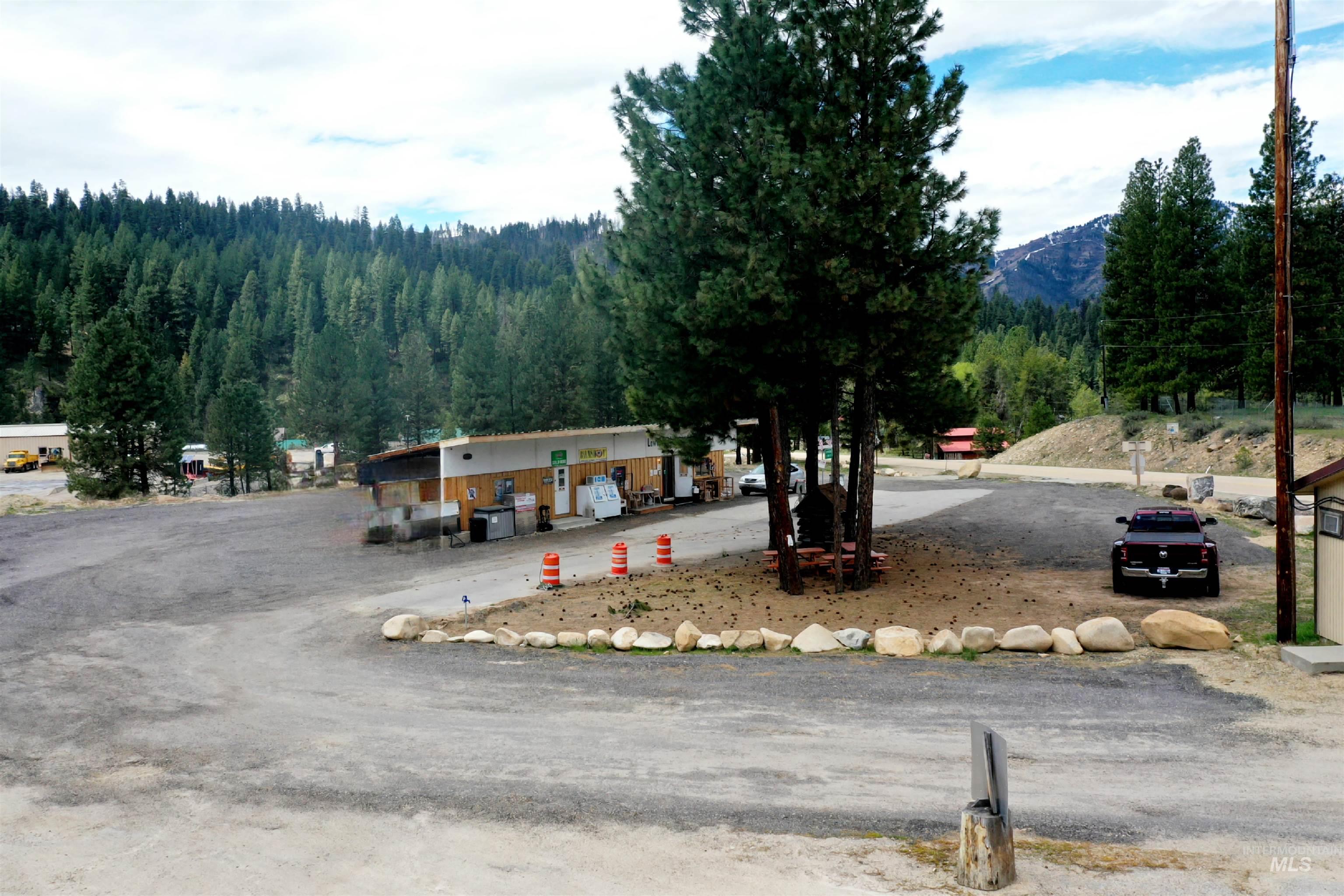 7263 Highway 21, Lowman, Idaho 83637, Business/Commercial For Sale, Price $435,000,MLS 98968928