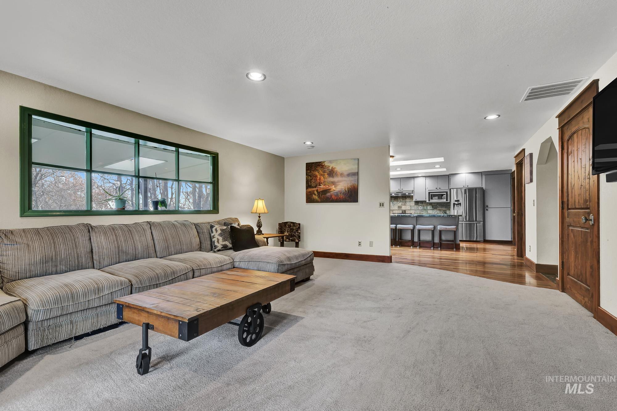 457 E Beacon Light Rd, Eagle, Idaho 83616, 4 Bedrooms, 2.5 Bathrooms, Residential For Sale, Price $874,900,MLS 98968932