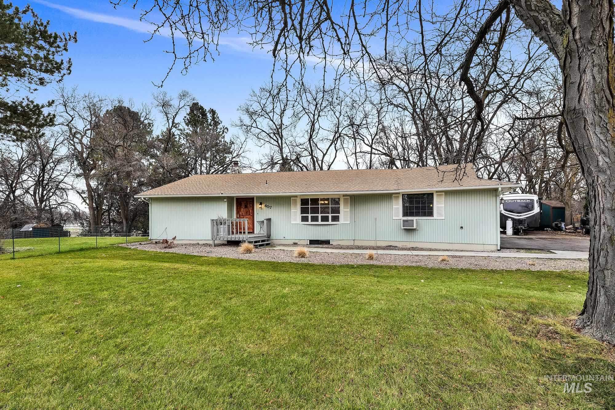 457 E Beacon Light Rd, Eagle, Idaho 83616, 4 Bedrooms, 2.5 Bathrooms, Residential For Sale, Price $874,900,MLS 98968932