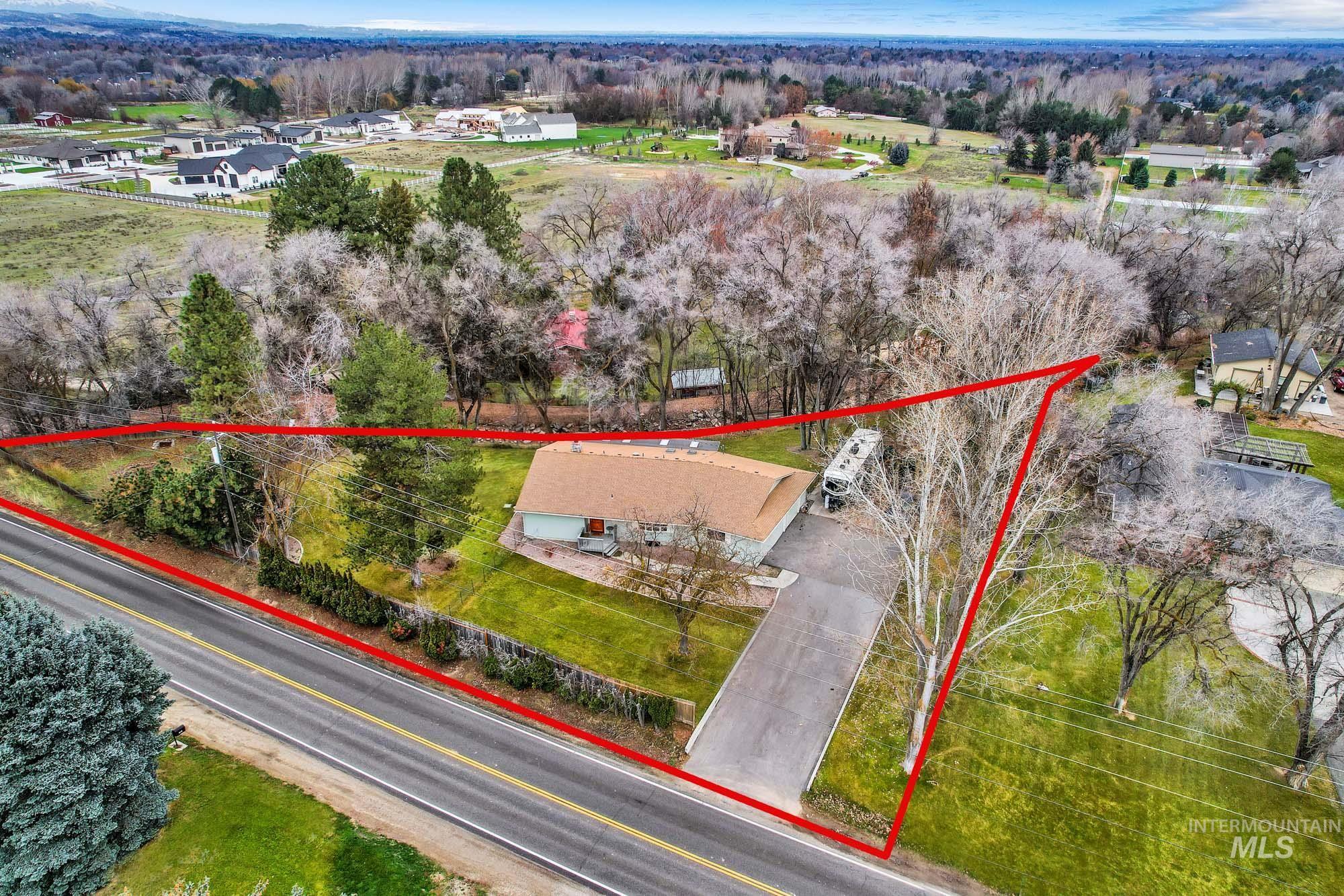 457 E Beacon Light Rd, Eagle, Idaho 83616, 4 Bedrooms, 2.5 Bathrooms, Residential For Sale, Price $874,900,MLS 98968932