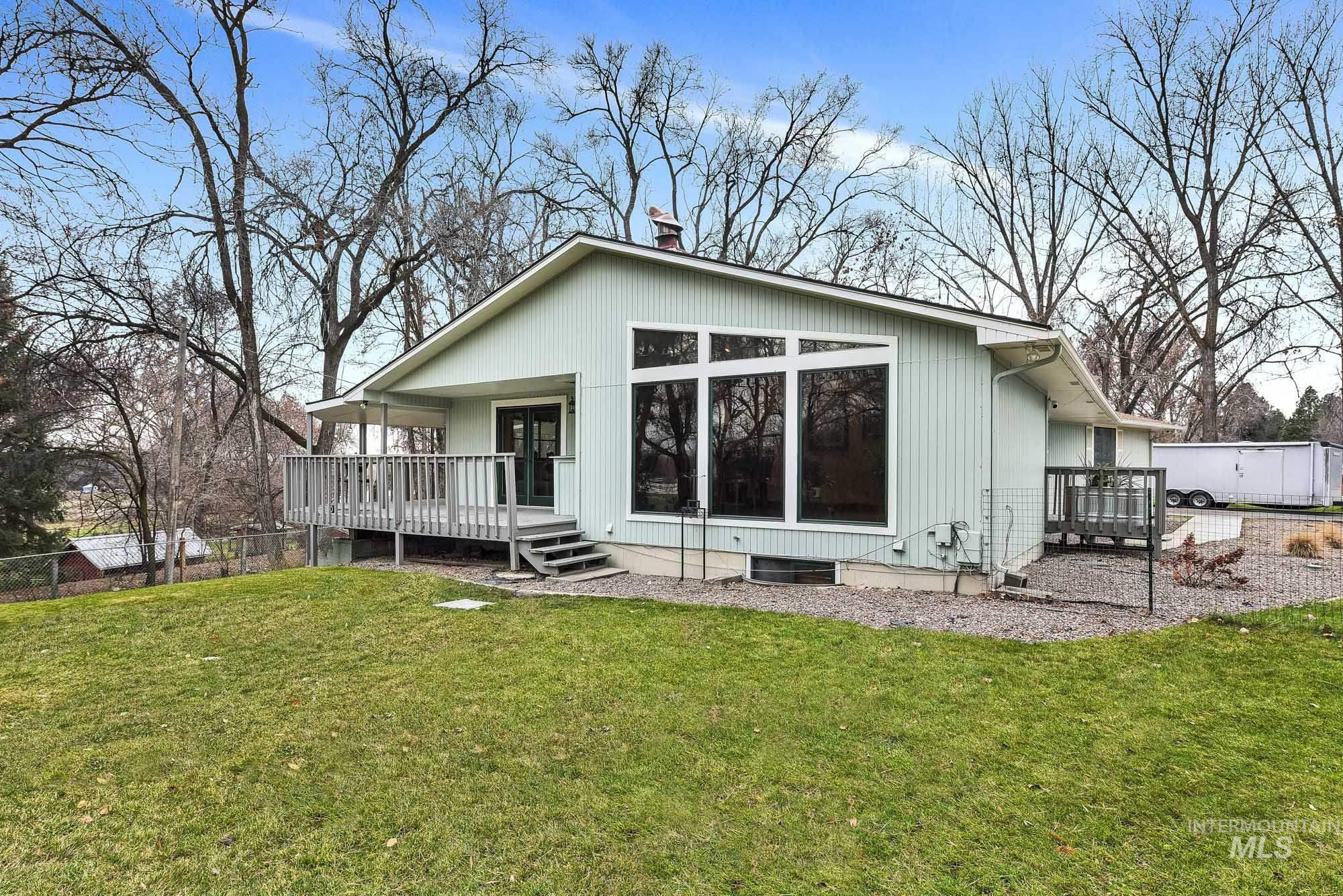 457 E Beacon Light Rd, Eagle, Idaho 83616, 4 Bedrooms, 2.5 Bathrooms, Residential For Sale, Price $874,900,MLS 98968932