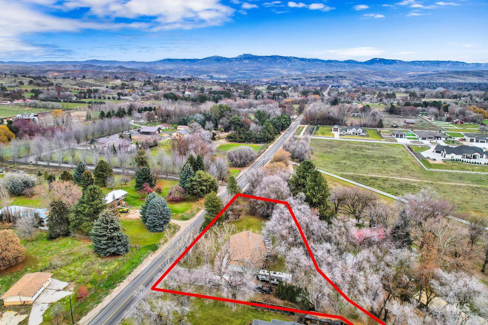 457 E Beacon Light Rd, Eagle, Idaho 83616, 4 Bedrooms, 2.5 Bathrooms, Residential For Sale, Price $874,900,MLS 98968932