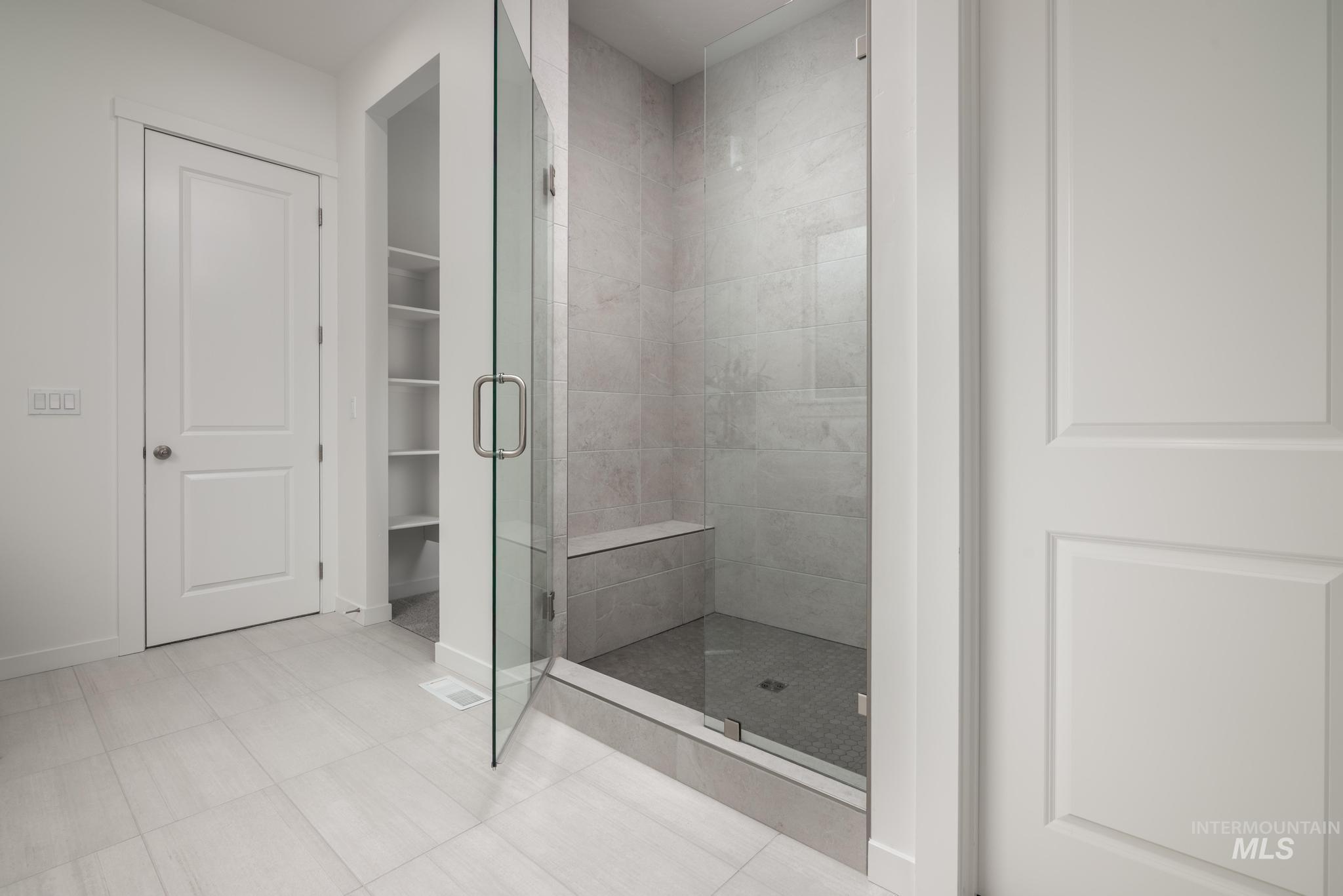 320 Orrison St, Caldwell, Idaho 83607, 3 Bedrooms, 2.5 Bathrooms, Residential For Sale, Price $484,000,MLS 98968933