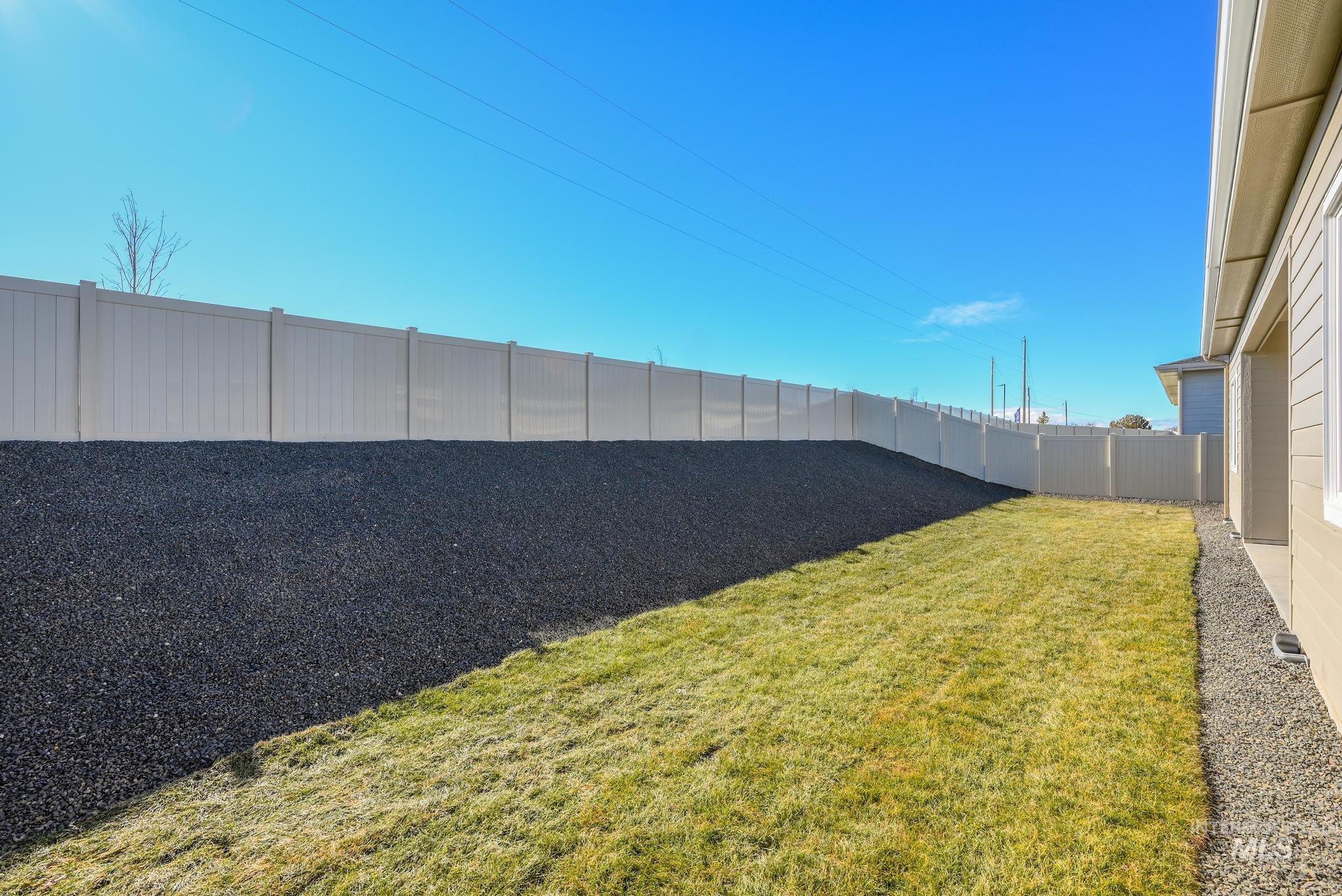 320 Orrison St, Caldwell, Idaho 83607, 3 Bedrooms, 2.5 Bathrooms, Residential For Sale, Price $484,000,MLS 98968933