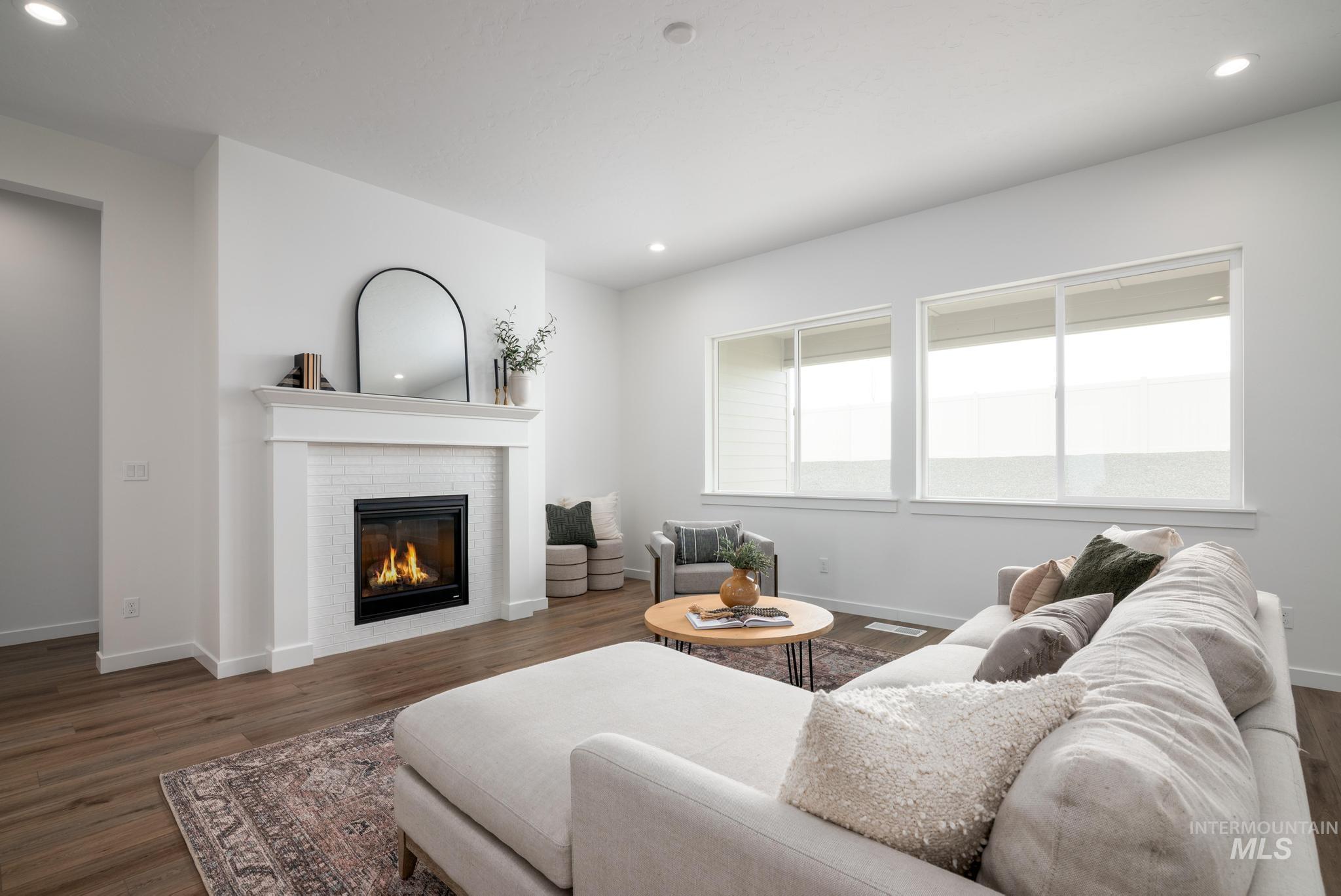 320 Orrison St, Caldwell, Idaho 83607, 3 Bedrooms, 2.5 Bathrooms, Residential For Sale, Price $484,000,MLS 98968933