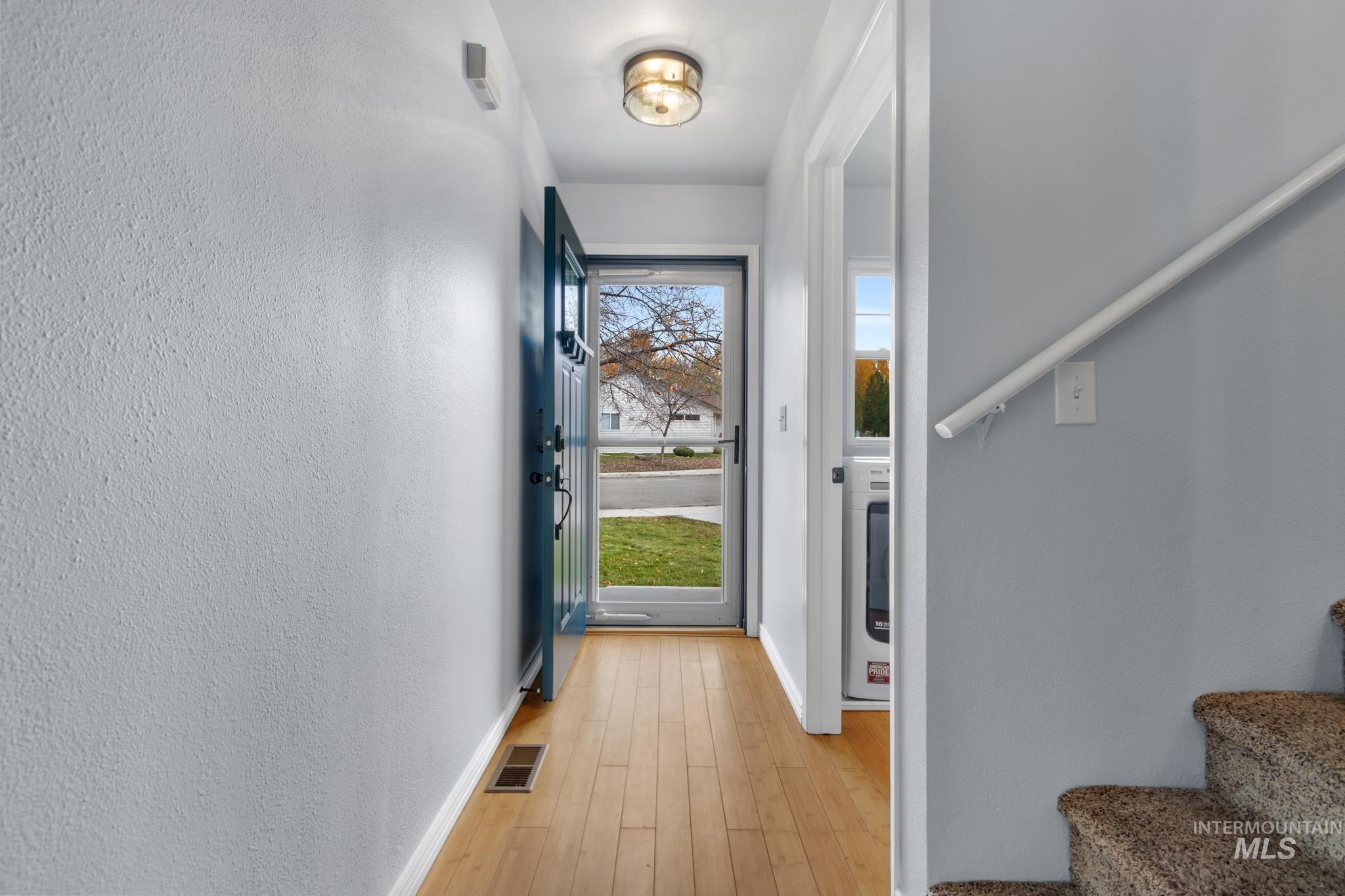 4869 W Mystic Cove Way, Garden City, Idaho 83714, 3 Bedrooms, 2 Bathrooms, Residential For Sale, Price $450,000,MLS 98968937