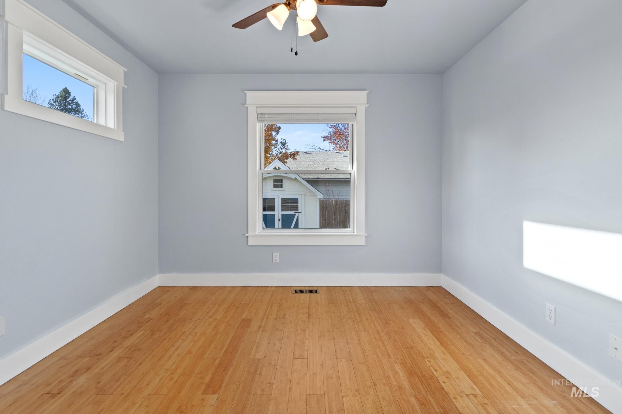 4869 W Mystic Cove Way, Garden City, Idaho 83714, 3 Bedrooms, 2 Bathrooms, Residential For Sale, Price $450,000,MLS 98968937