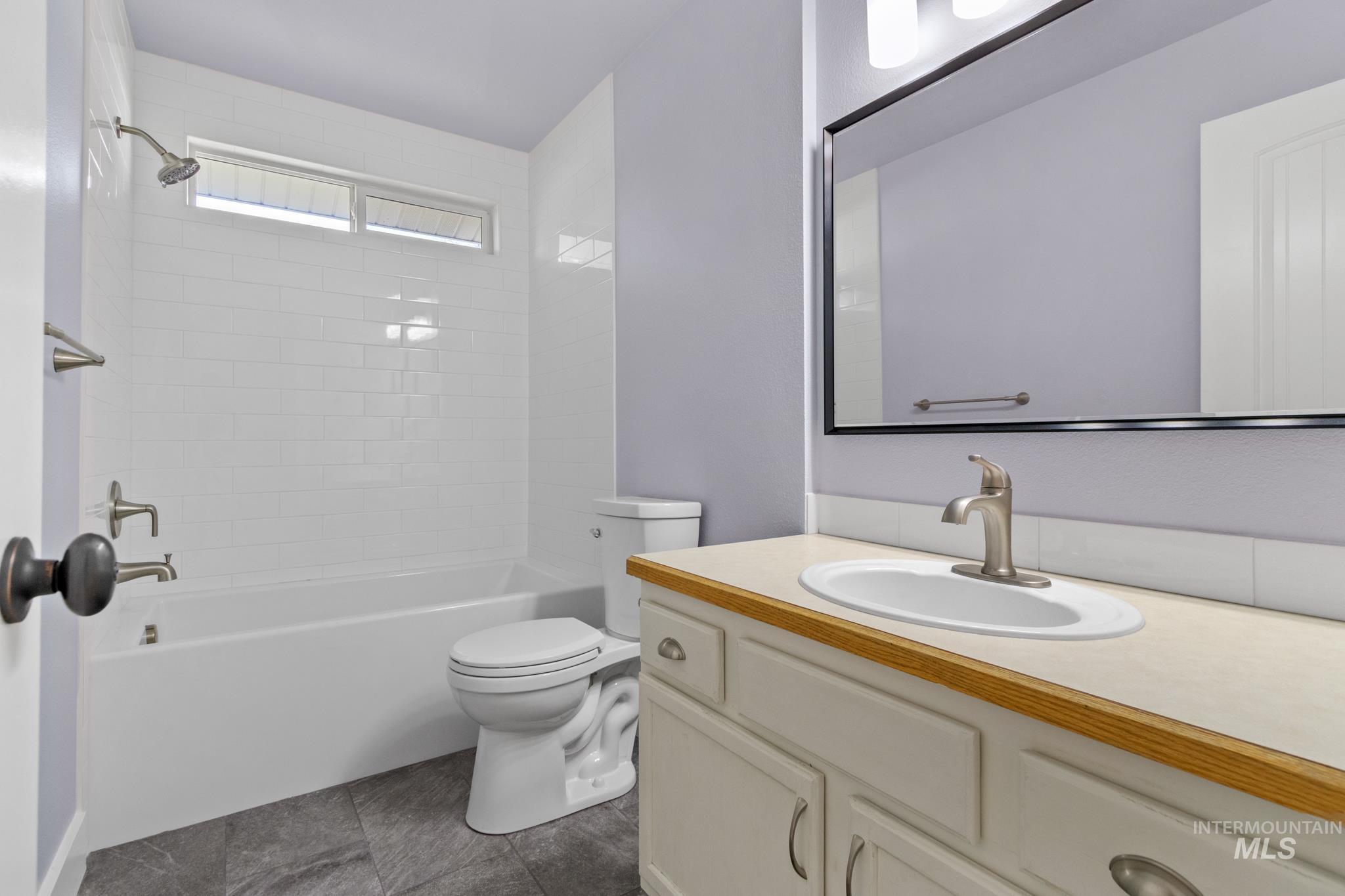 4869 W Mystic Cove Way, Garden City, Idaho 83714, 3 Bedrooms, 2 Bathrooms, Residential For Sale, Price $450,000,MLS 98968937