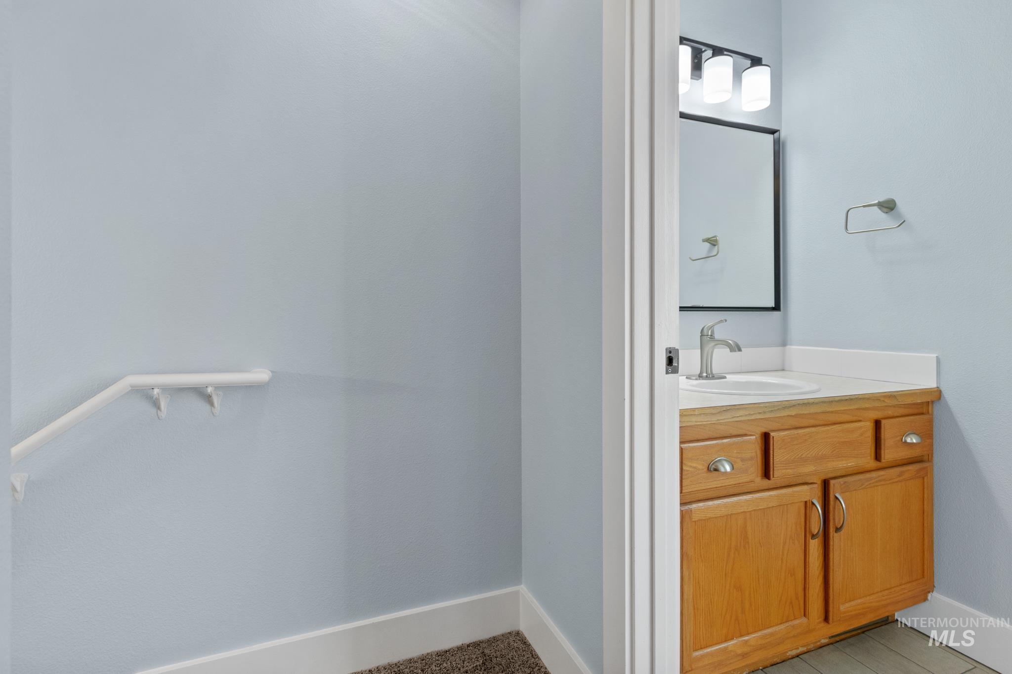 4869 W Mystic Cove Way, Garden City, Idaho 83714, 3 Bedrooms, 2 Bathrooms, Residential For Sale, Price $450,000,MLS 98968937