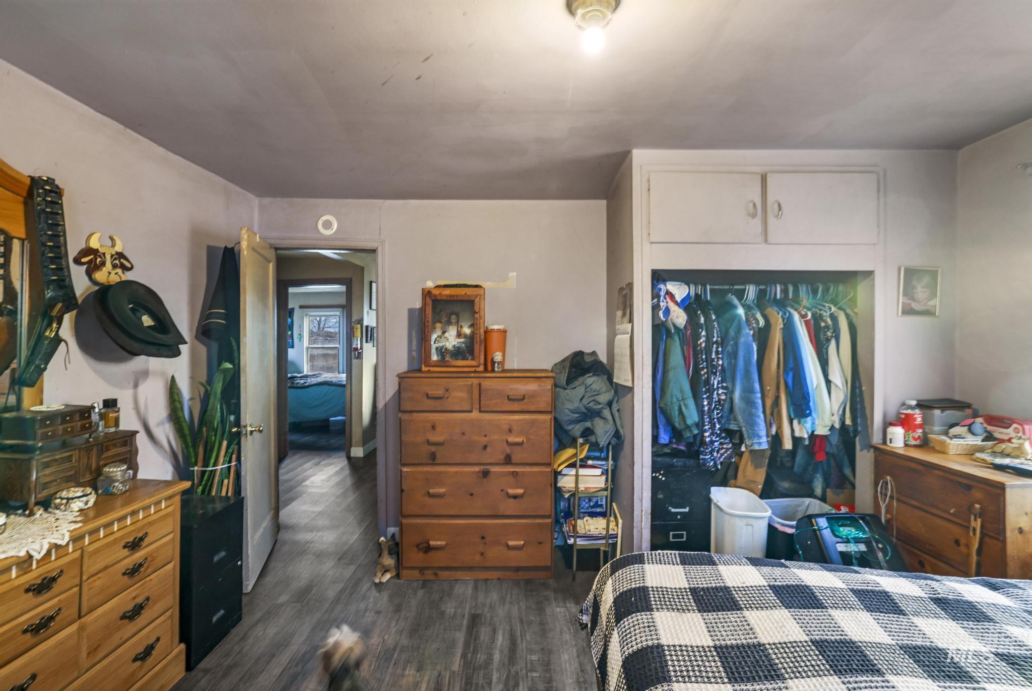 669 Locust St S, Twin Falls, Idaho 83301, 4 Bedrooms, 1 Bathroom, Residential For Sale, Price $209,990,MLS 98968946