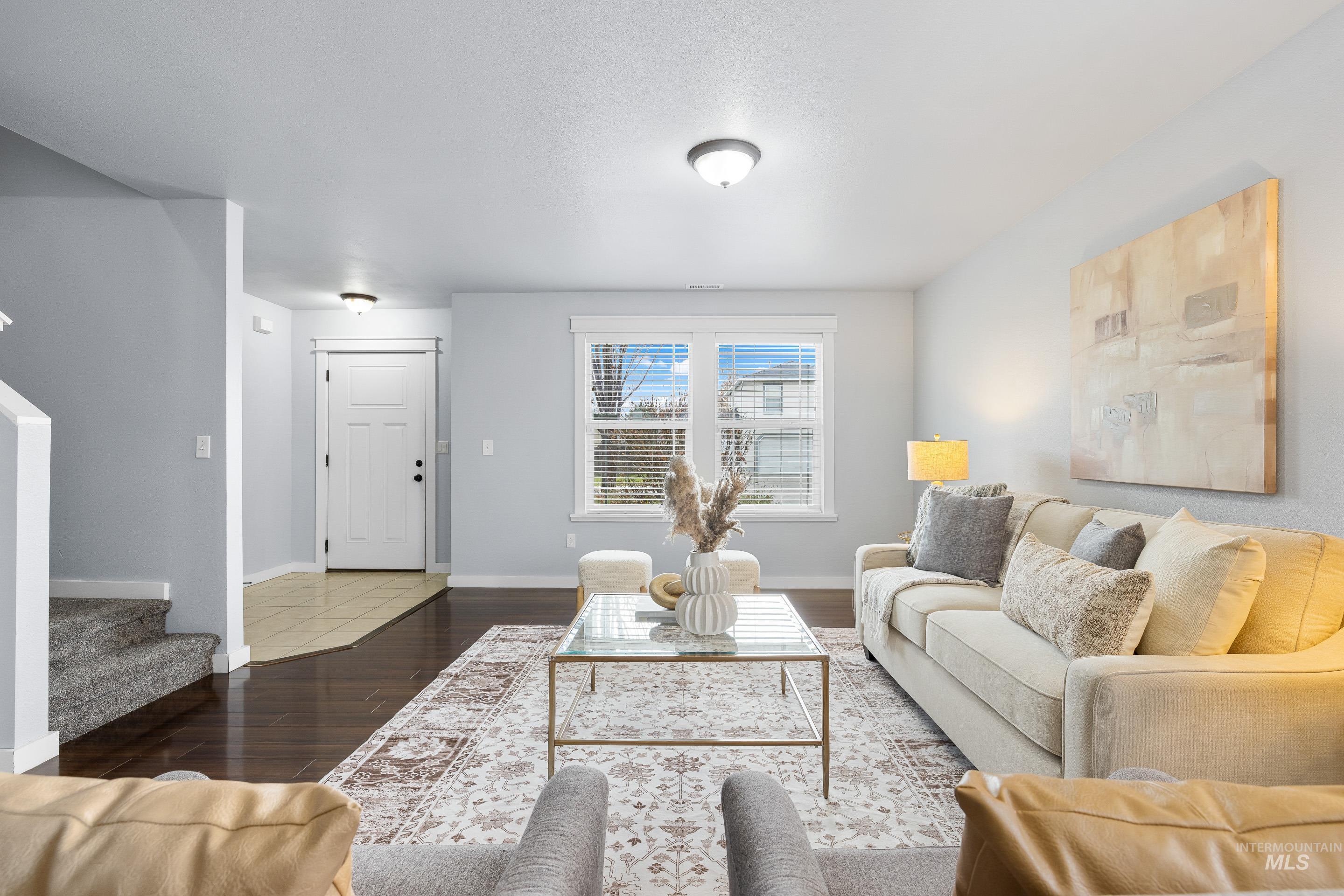 11320 W Meadowbreeze Court, Star, Idaho 83699, 5 Bedrooms, 2.5 Bathrooms, Residential For Sale, Price $465,000,MLS 98968949