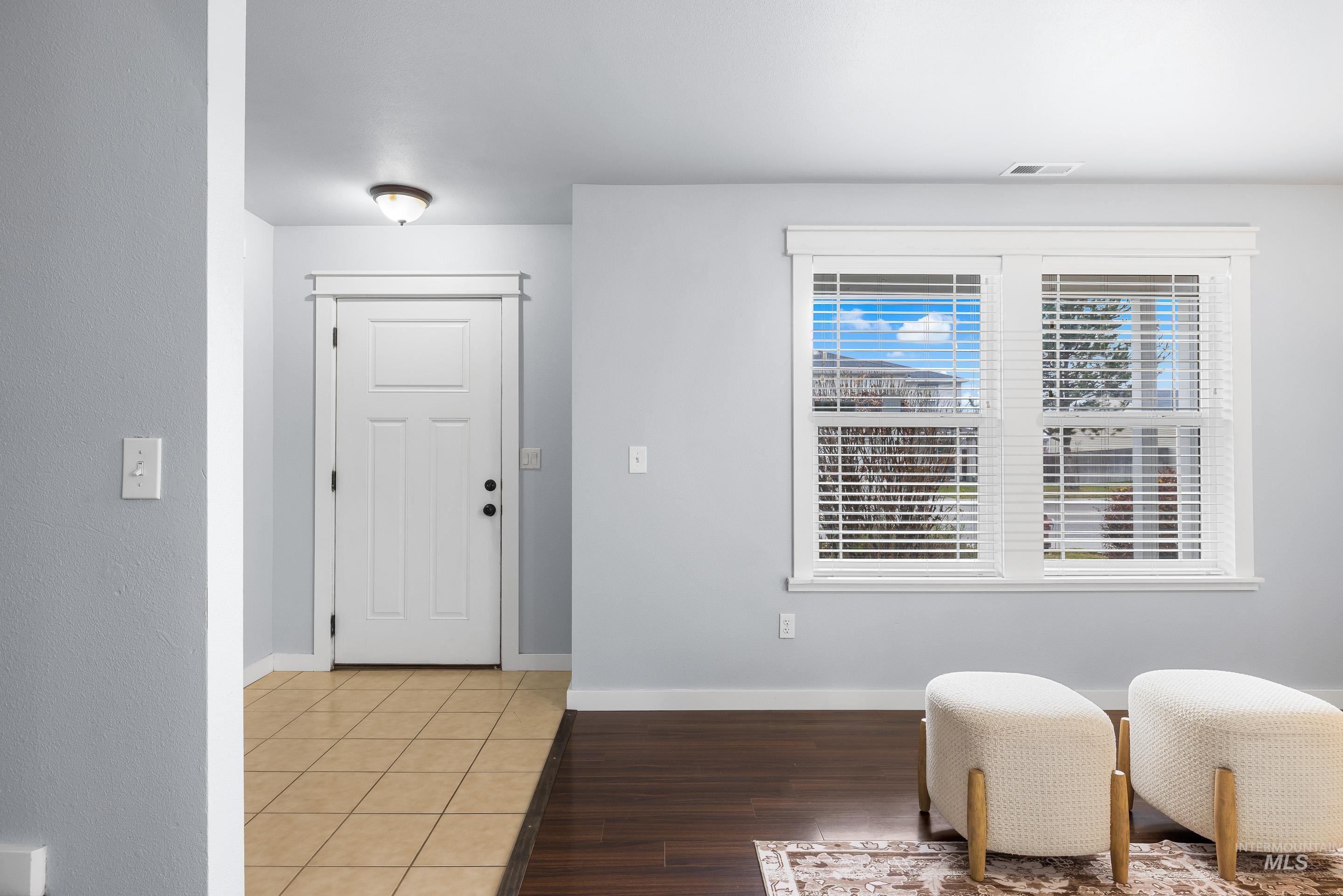 11320 W Meadowbreeze Court, Star, Idaho 83699, 5 Bedrooms, 2.5 Bathrooms, Residential For Sale, Price $465,000,MLS 98968949