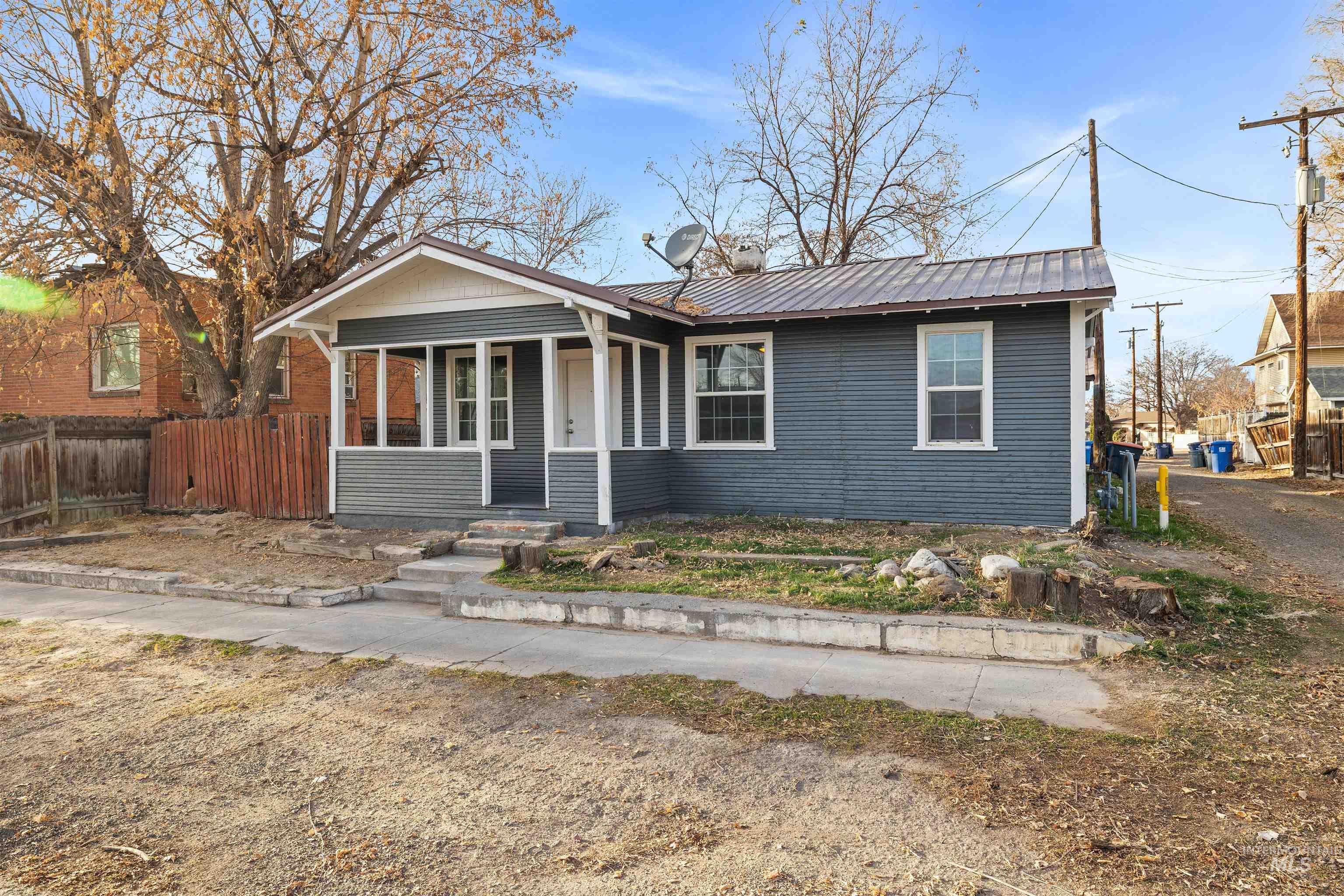 617 Eden St N, Twin Falls, Idaho 83301, 2 Bedrooms, 1 Bathroom, Residential For Sale, Price $229,000, 98968951