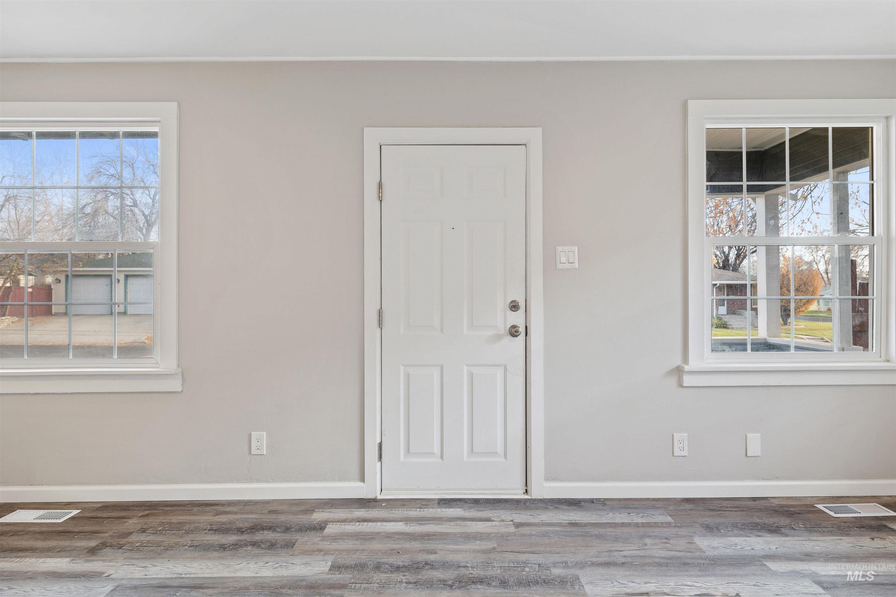 617 Eden St N, Twin Falls, Idaho 83301, 2 Bedrooms, 1 Bathroom, Residential For Sale, Price $229,000, 98968951