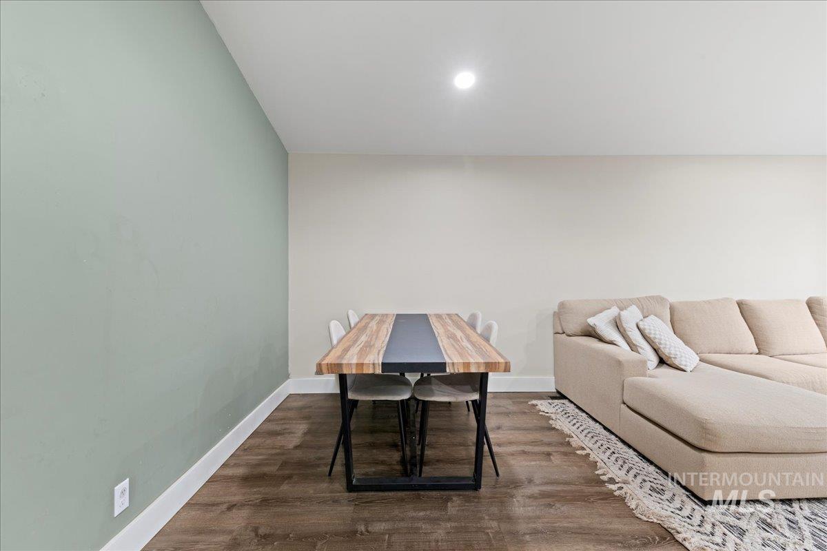 1502 S Atlantic St, Boise, Idaho 83705, 3 Bedrooms, 1 Bathroom, Residential For Sale, Price $369,990,MLS 98968957