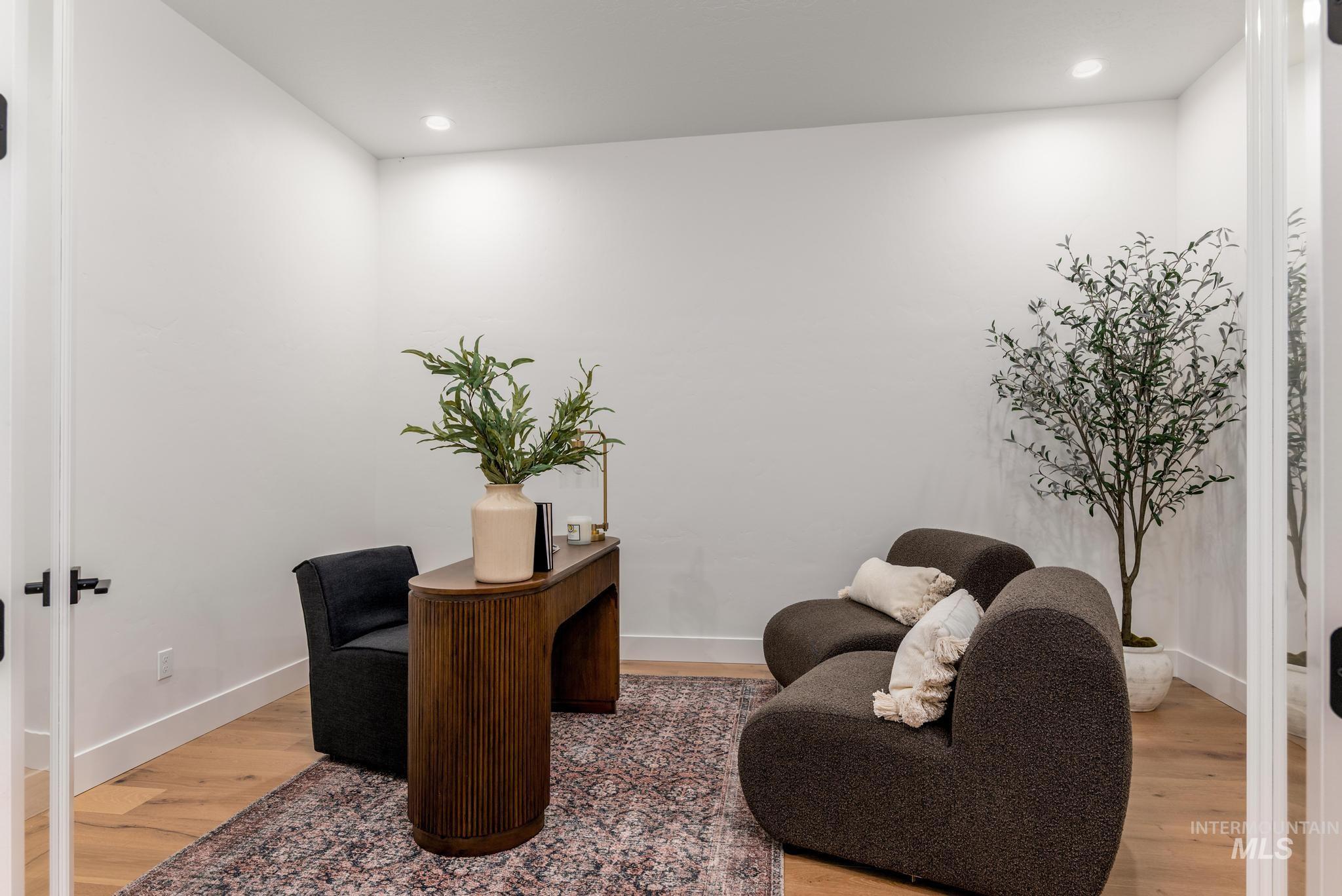 1435 N Shelby Ave, Eagle, Idaho 83616, 4 Bedrooms, 3.5 Bathrooms, Residential For Sale, Price $1,135,000,MLS 98968959