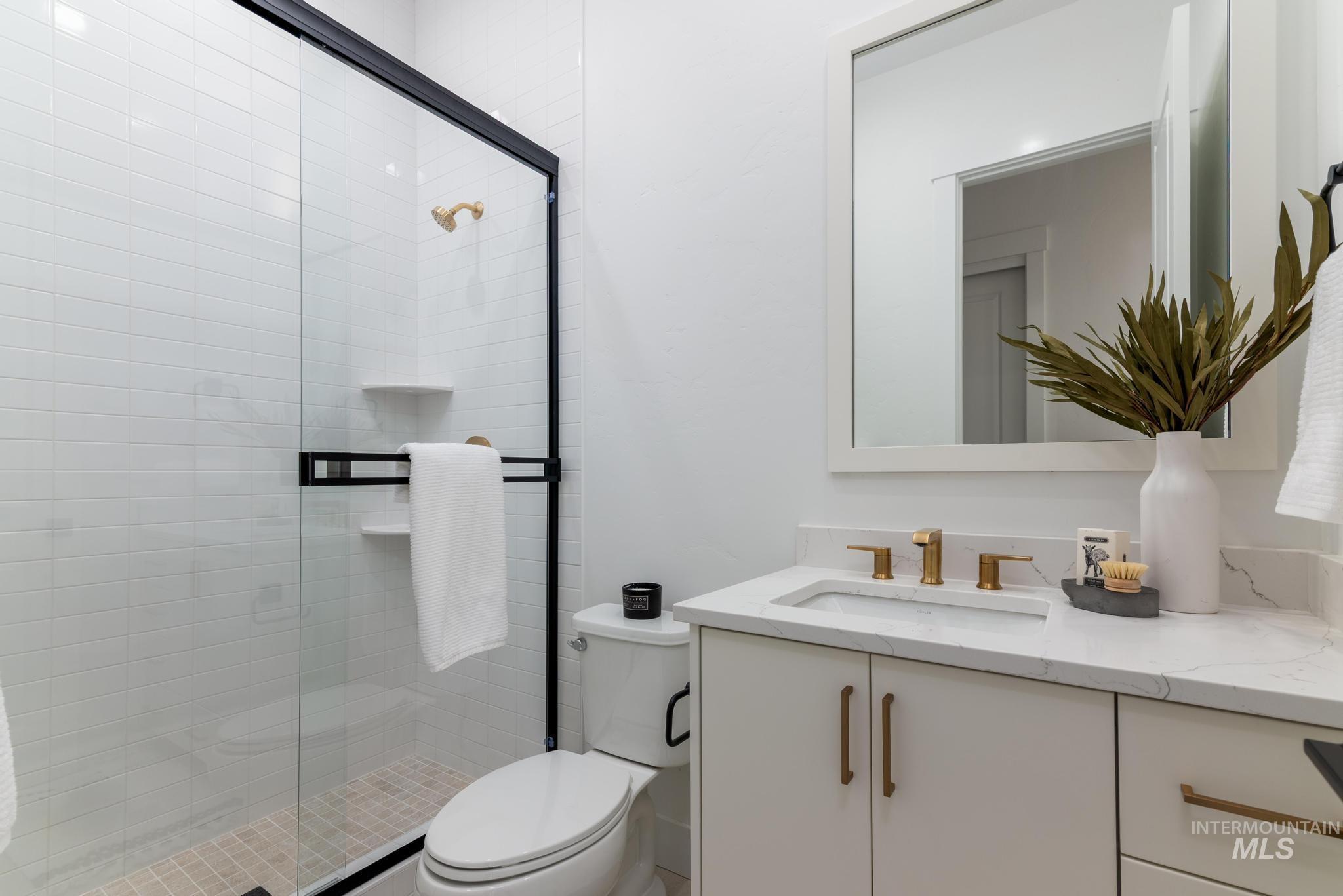 1435 N Shelby Ave, Eagle, Idaho 83616, 4 Bedrooms, 3.5 Bathrooms, Residential For Sale, Price $1,135,000,MLS 98968959