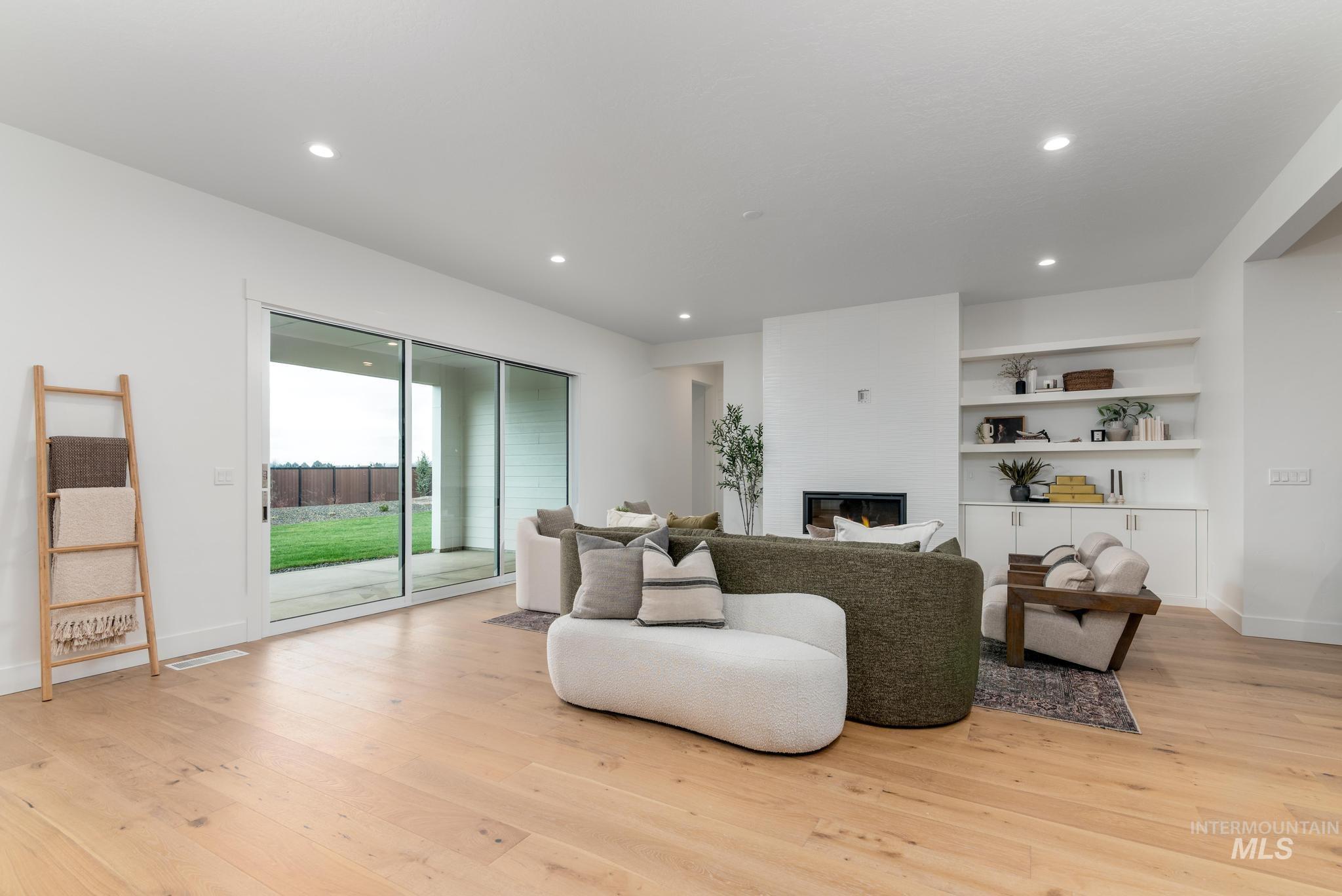 1435 N Shelby Ave, Eagle, Idaho 83616, 4 Bedrooms, 3.5 Bathrooms, Residential For Sale, Price $1,135,000,MLS 98968959