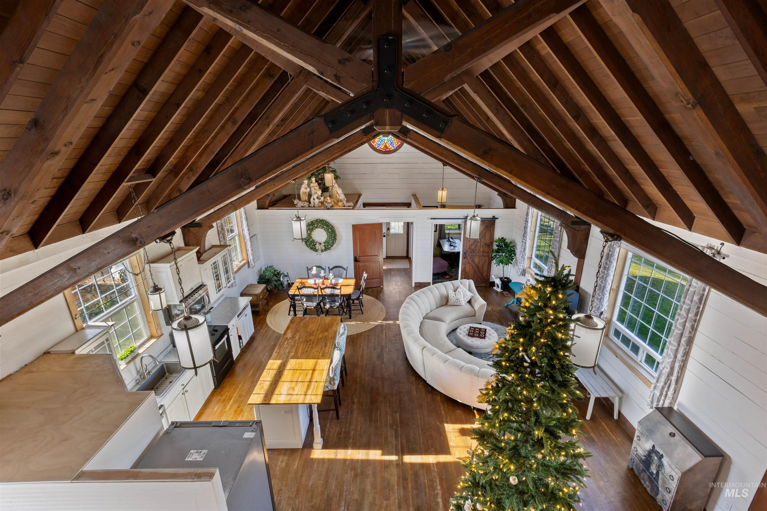 712 N 4th St, Parma, Idaho 83660, 4 Rooms, Business/Commercial For Sale, Price $680,000, 98968962