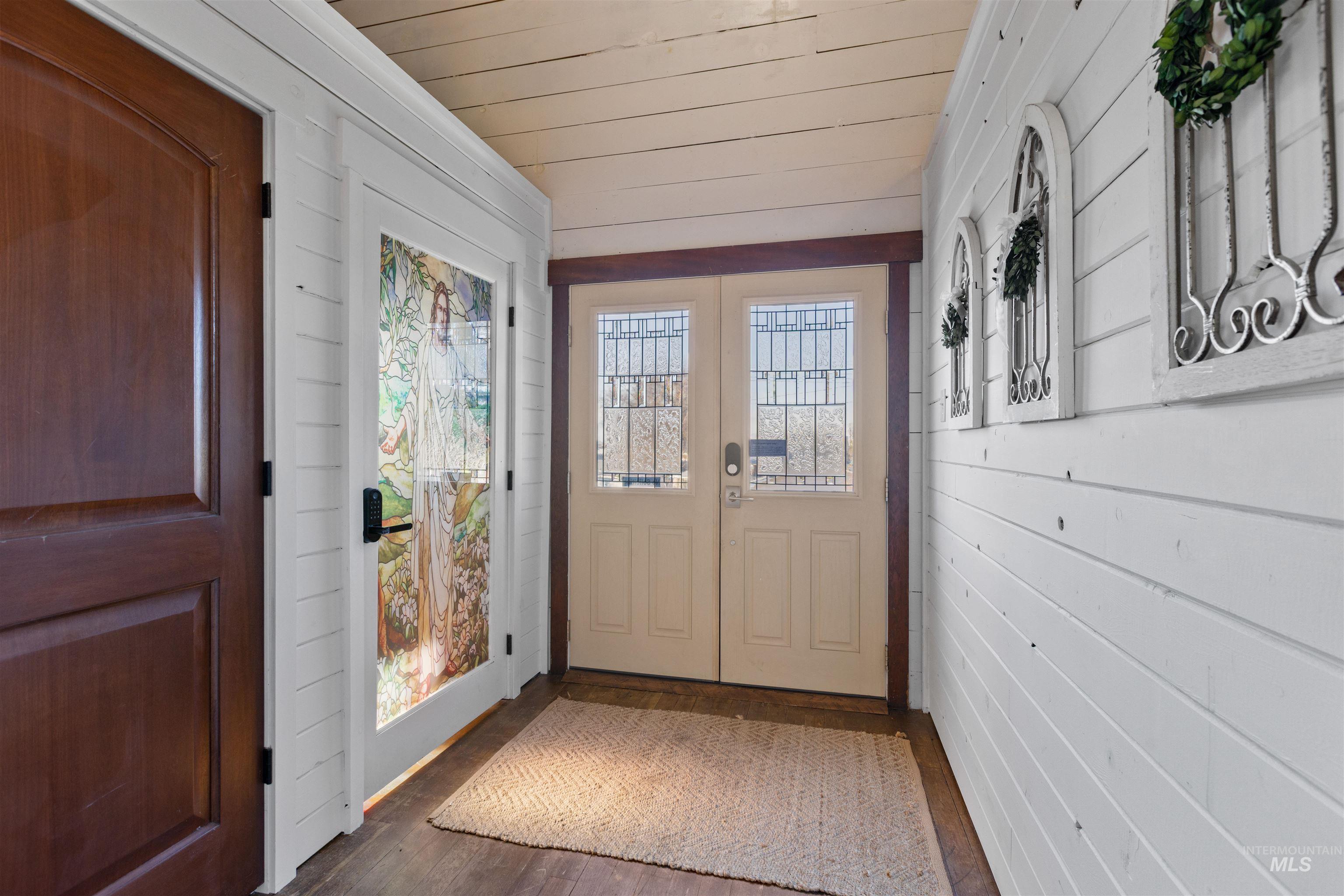 712 N 4th St, Parma, Idaho 83660, 4 Rooms, Business/Commercial For Sale, Price $680,000, 98968962