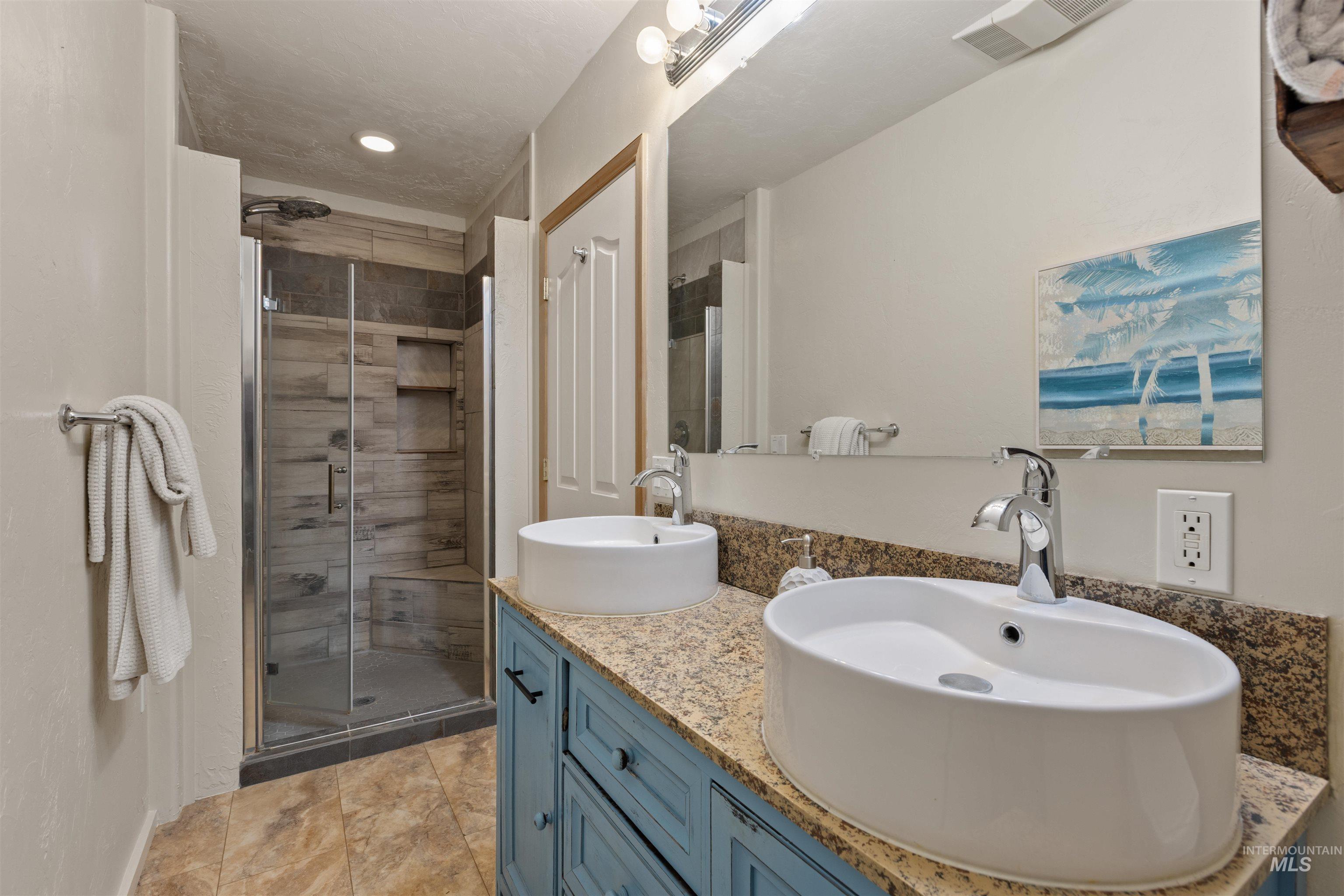 712 N 4th St, Parma, Idaho 83660, 3 Bedrooms, 1 Bathroom, Residential Income For Sale, Price $680,000, 98968967