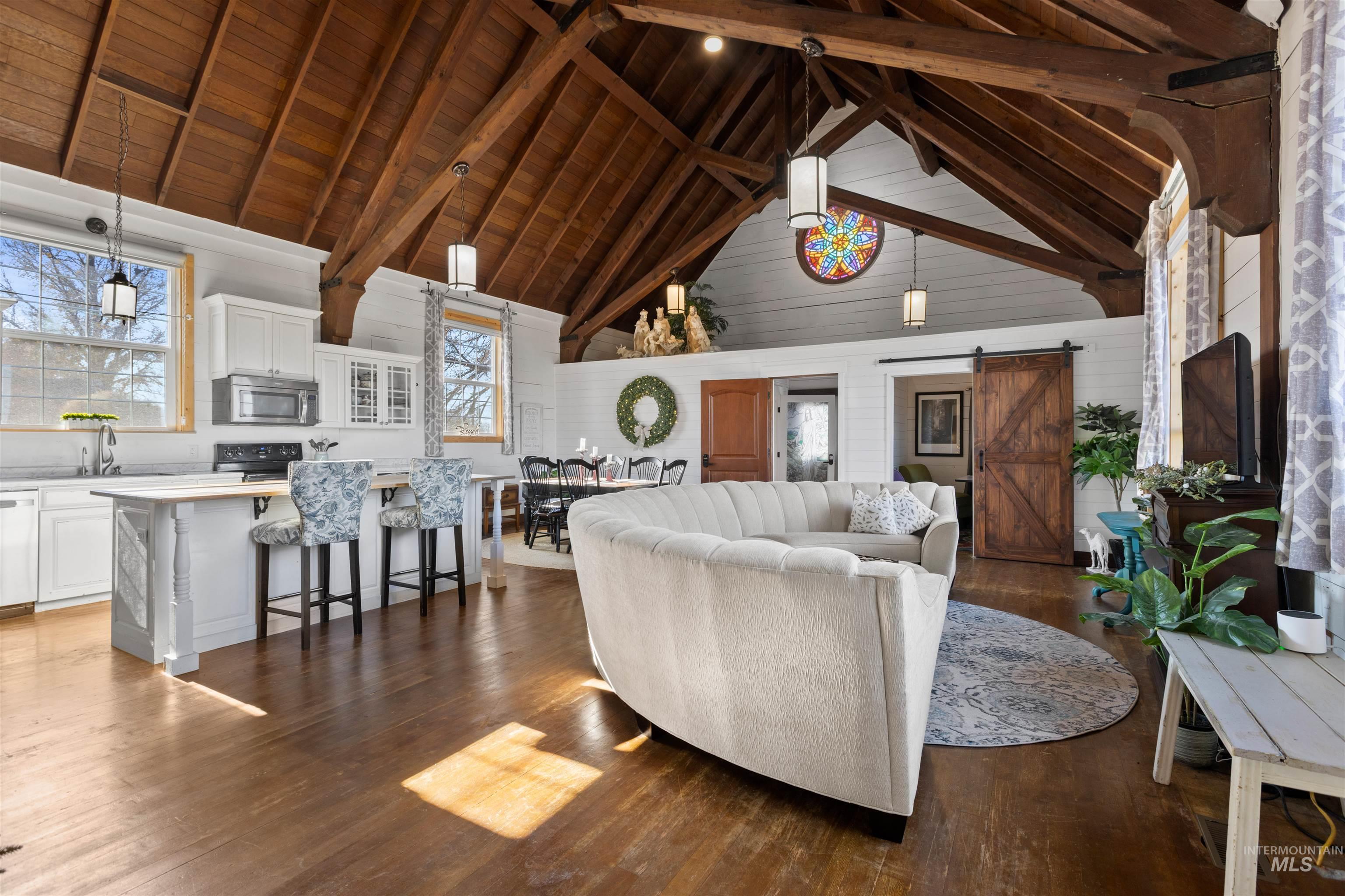 712 N 4Th St, Parma, Idaho 83660-5554, 4 Bedrooms, 3 Bathrooms, Residential For Sale, Price $680,000,MLS 98968968