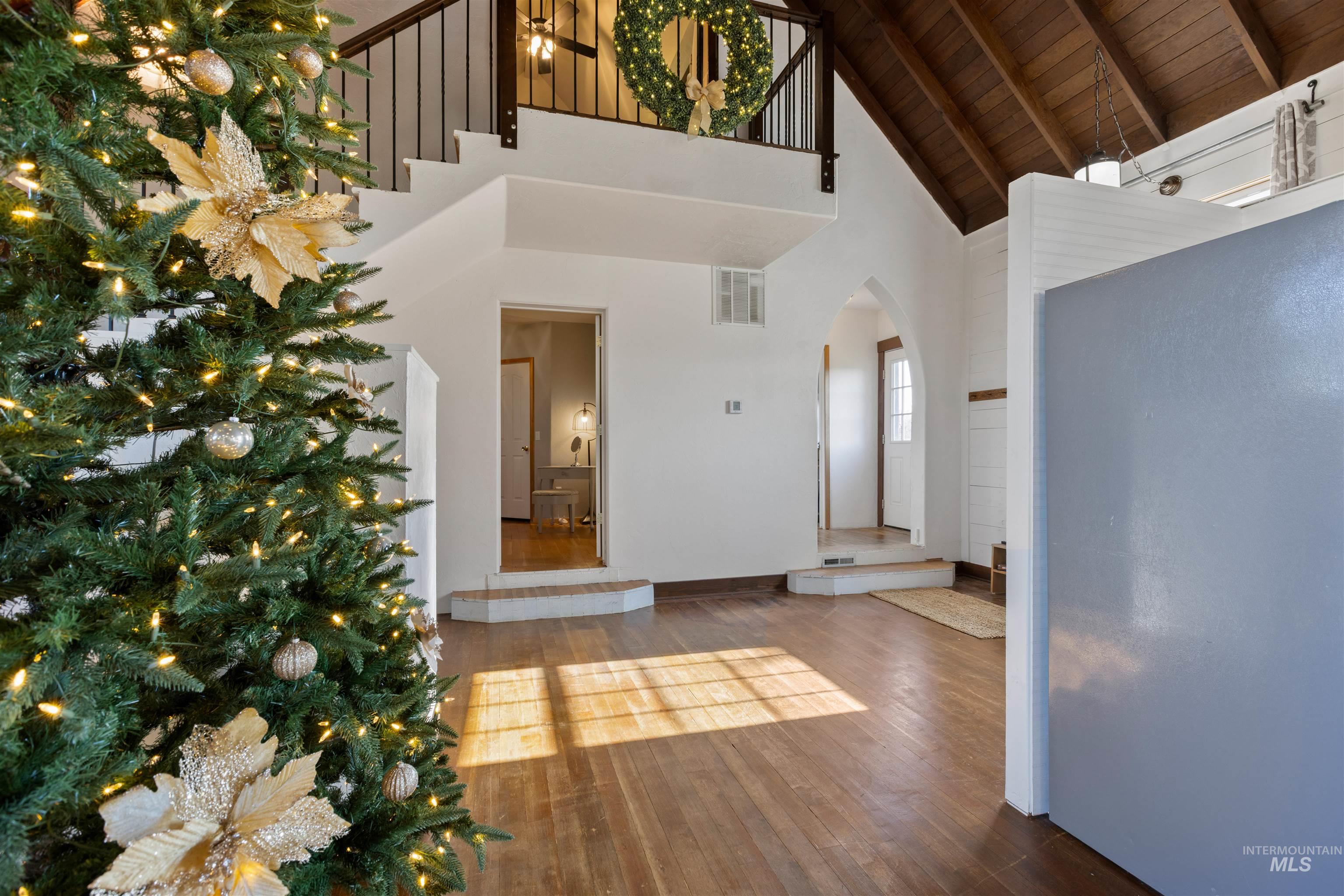 712 N 4Th St, Parma, Idaho 83660-5554, 4 Bedrooms, 3 Bathrooms, Residential For Sale, Price $680,000,MLS 98968968