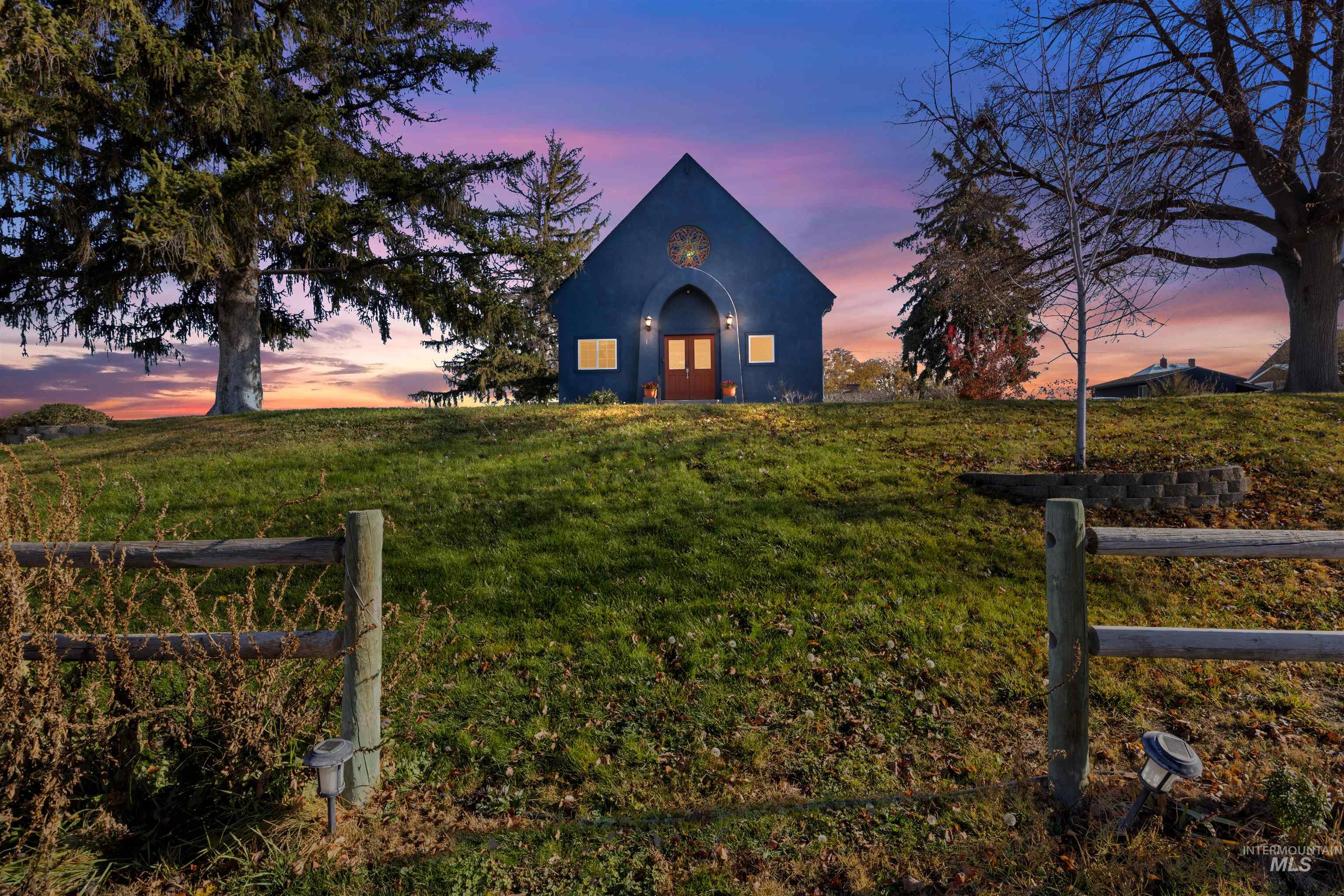 712 N 4Th St, Parma, Idaho 83660-5554, 4 Bedrooms, 3 Bathrooms, Residential For Sale, Price $680,000,MLS 98968968