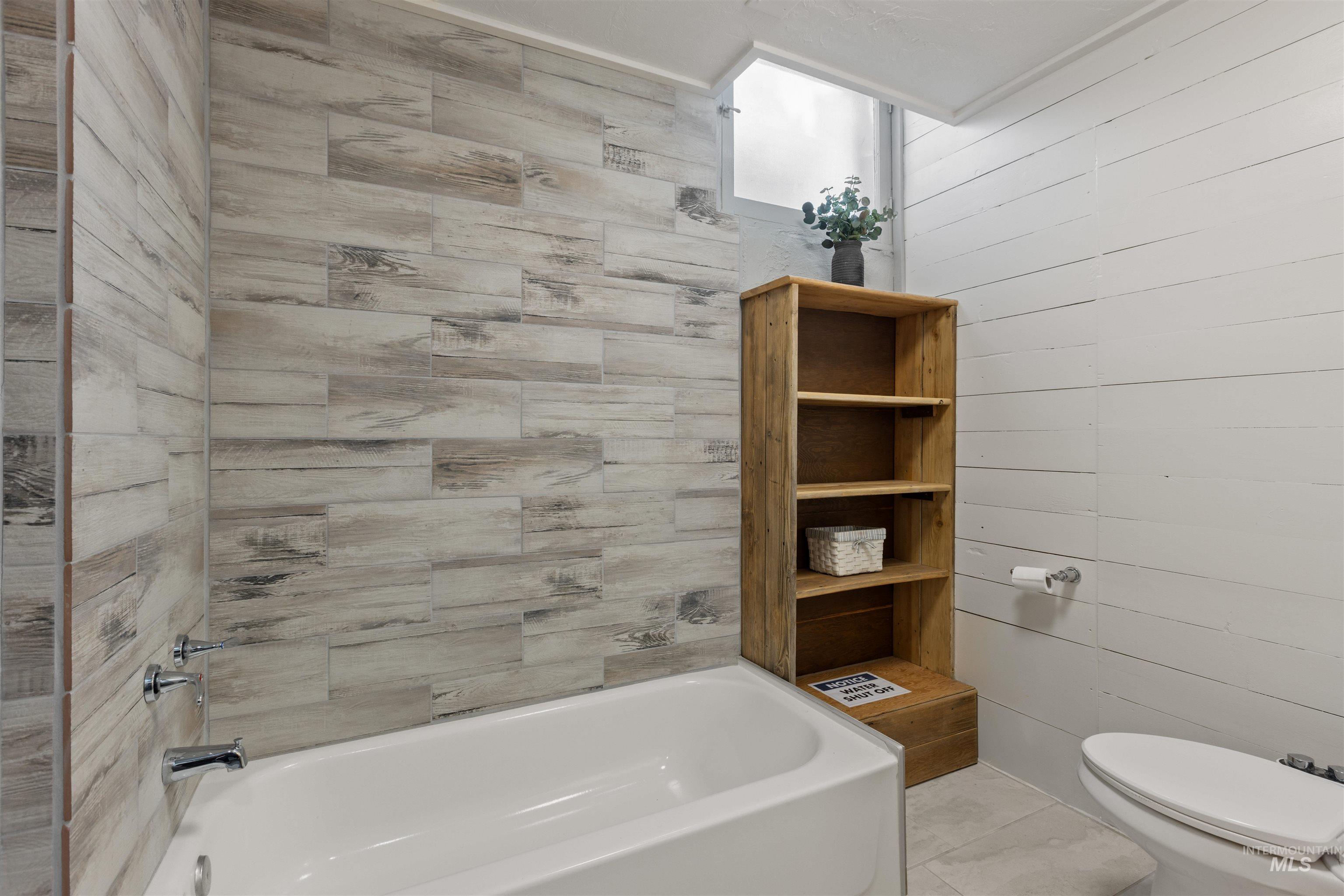 712 N 4Th St, Parma, Idaho 83660-5554, 4 Bedrooms, 3 Bathrooms, Residential For Sale, Price $680,000,MLS 98968968