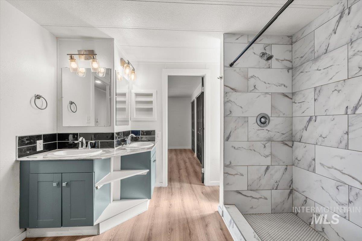 1410 W Flamingo Avenue #108, Nampa, Idaho 83651, 3 Bedrooms, 1.5 Bathrooms, Residential For Sale, Price $129,900,MLS 98968973