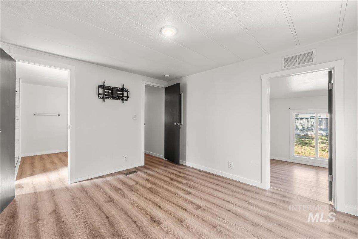 1410 W Flamingo Avenue #108, Nampa, Idaho 83651, 3 Bedrooms, 1.5 Bathrooms, Residential For Sale, Price $122,900, 98968973