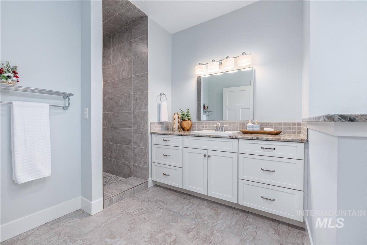 3772 N Willowbar Ln, Garden City, Idaho 83714, 4 Bedrooms, 3.5 Bathrooms, Residential For Sale, Price $2,775,000, 98968978