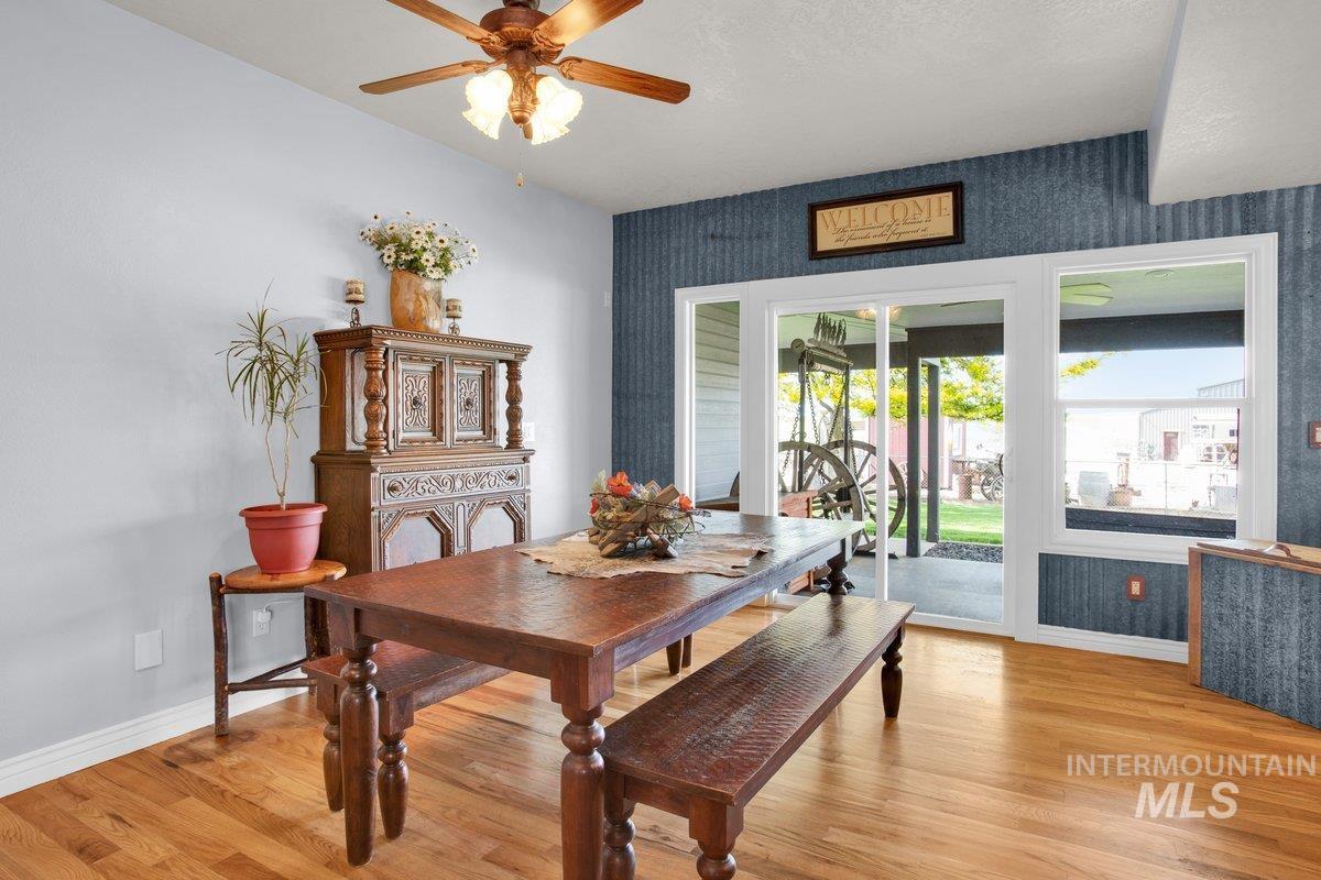 12195 S Hawk Haven Ave, Kuna, Idaho 83634-2601, 4 Bedrooms, 3 Bathrooms, Residential For Sale, Price $1,250,000,MLS 98968988