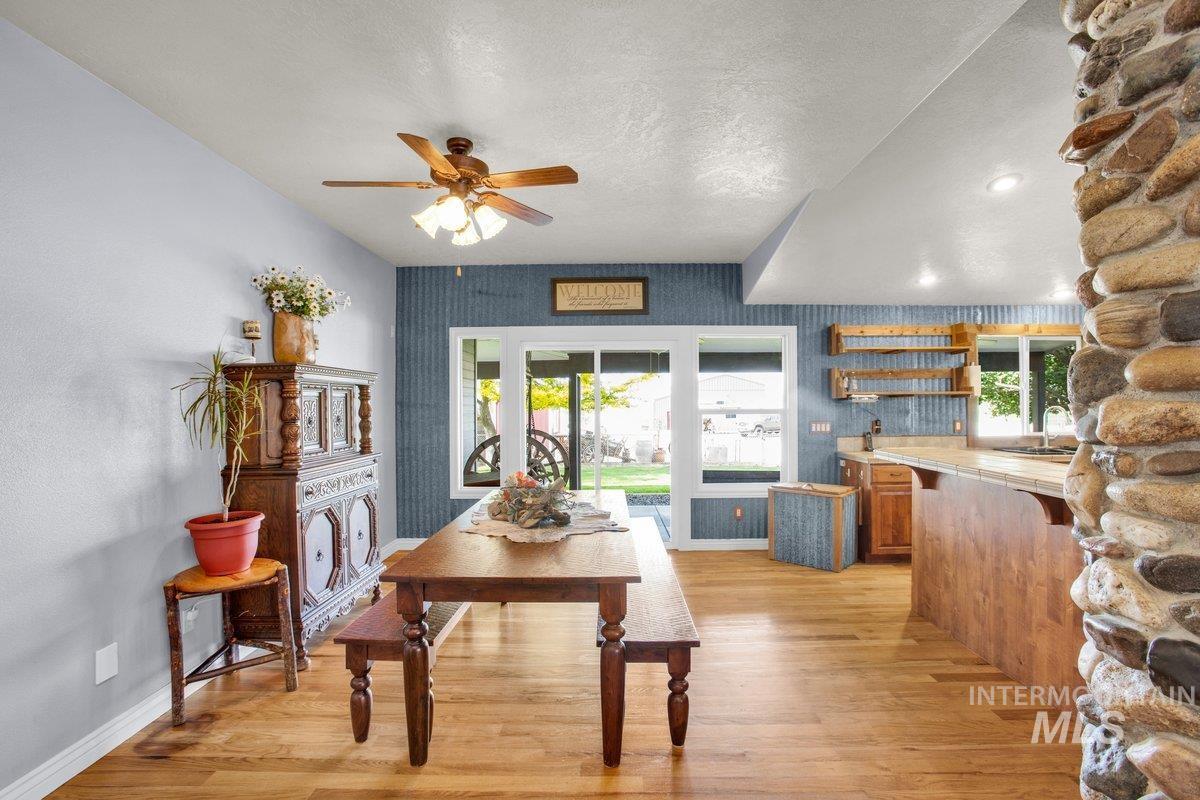 12195 S Hawk Haven Ave, Kuna, Idaho 83634-2601, 4 Bedrooms, 3 Bathrooms, Residential For Sale, Price $1,250,000,MLS 98968988