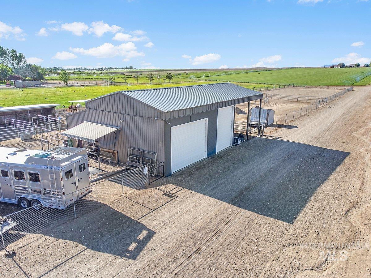 12195 S Hawk Haven Ave, Kuna, Idaho 83634-2601, 4 Bedrooms, 3 Bathrooms, Residential For Sale, Price $1,250,000,MLS 98968988