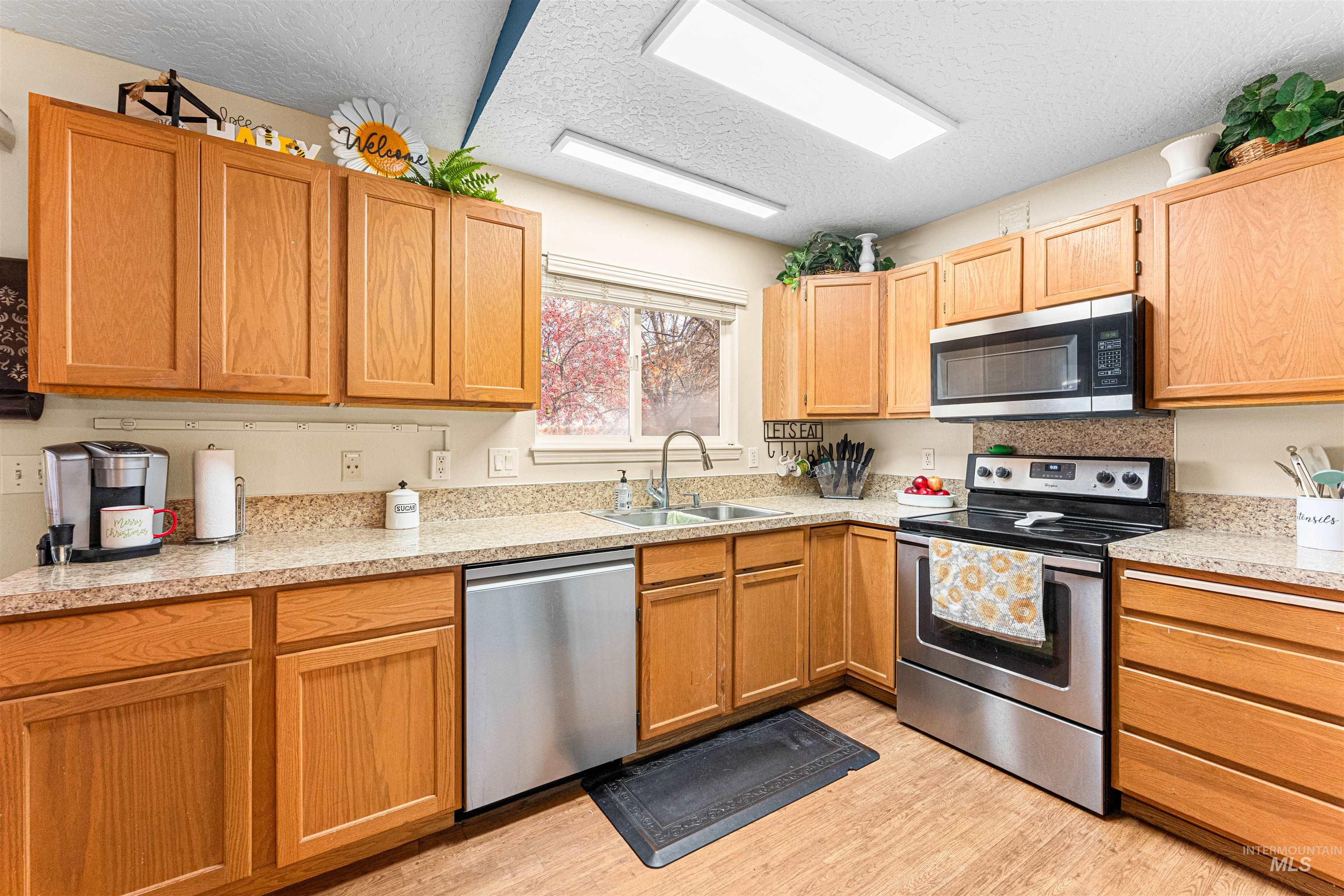 716 E Maryland, Nampa, Idaho 83686, 2 Bedrooms, 1 Bathroom, Residential For Sale, Price $285,000,MLS 98968989