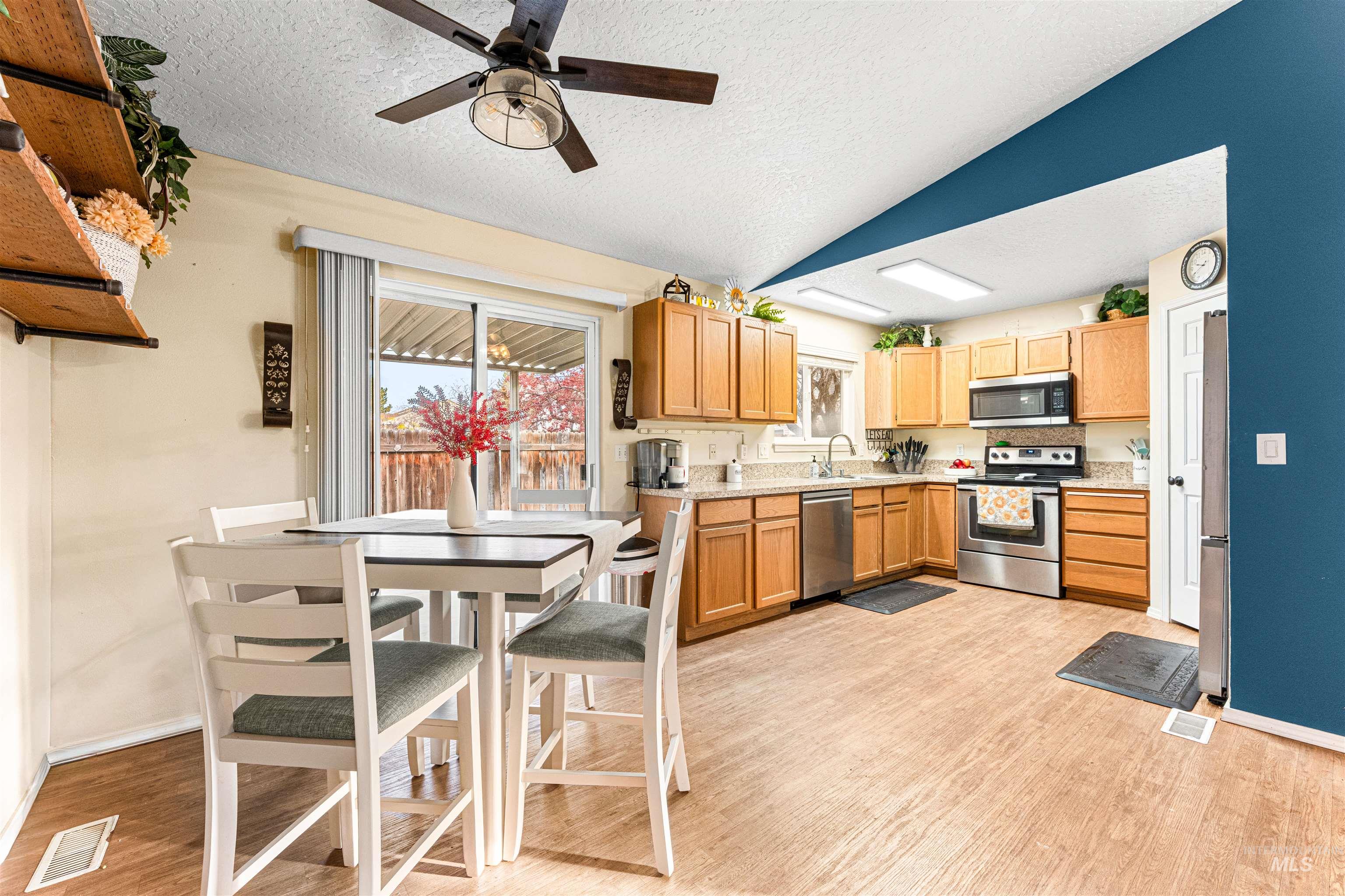 716 E Maryland, Nampa, Idaho 83686, 2 Bedrooms, 1 Bathroom, Residential For Sale, Price $285,000,MLS 98968989