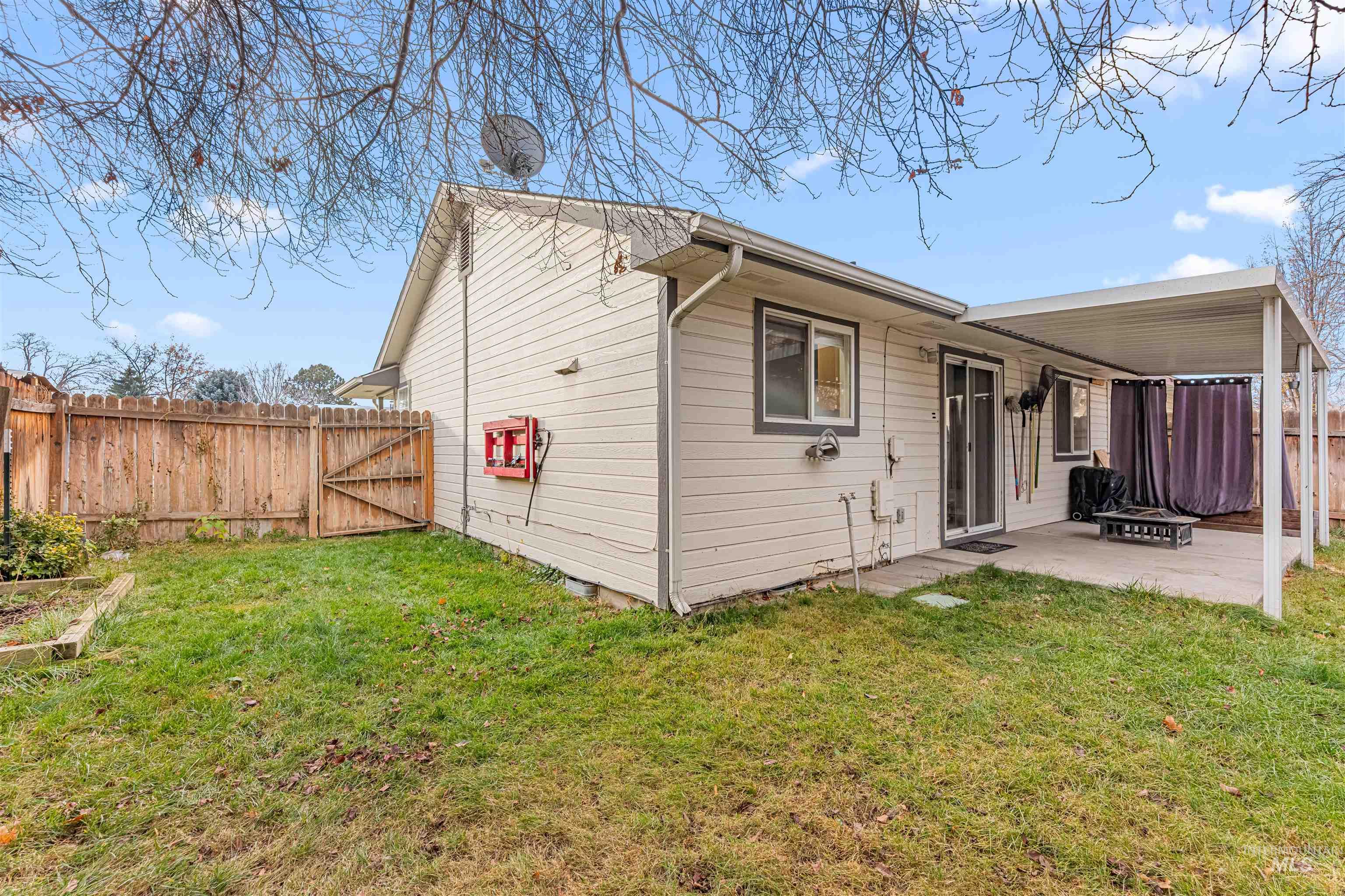 716 E Maryland, Nampa, Idaho 83686, 2 Bedrooms, 1 Bathroom, Residential For Sale, Price $285,000,MLS 98968989