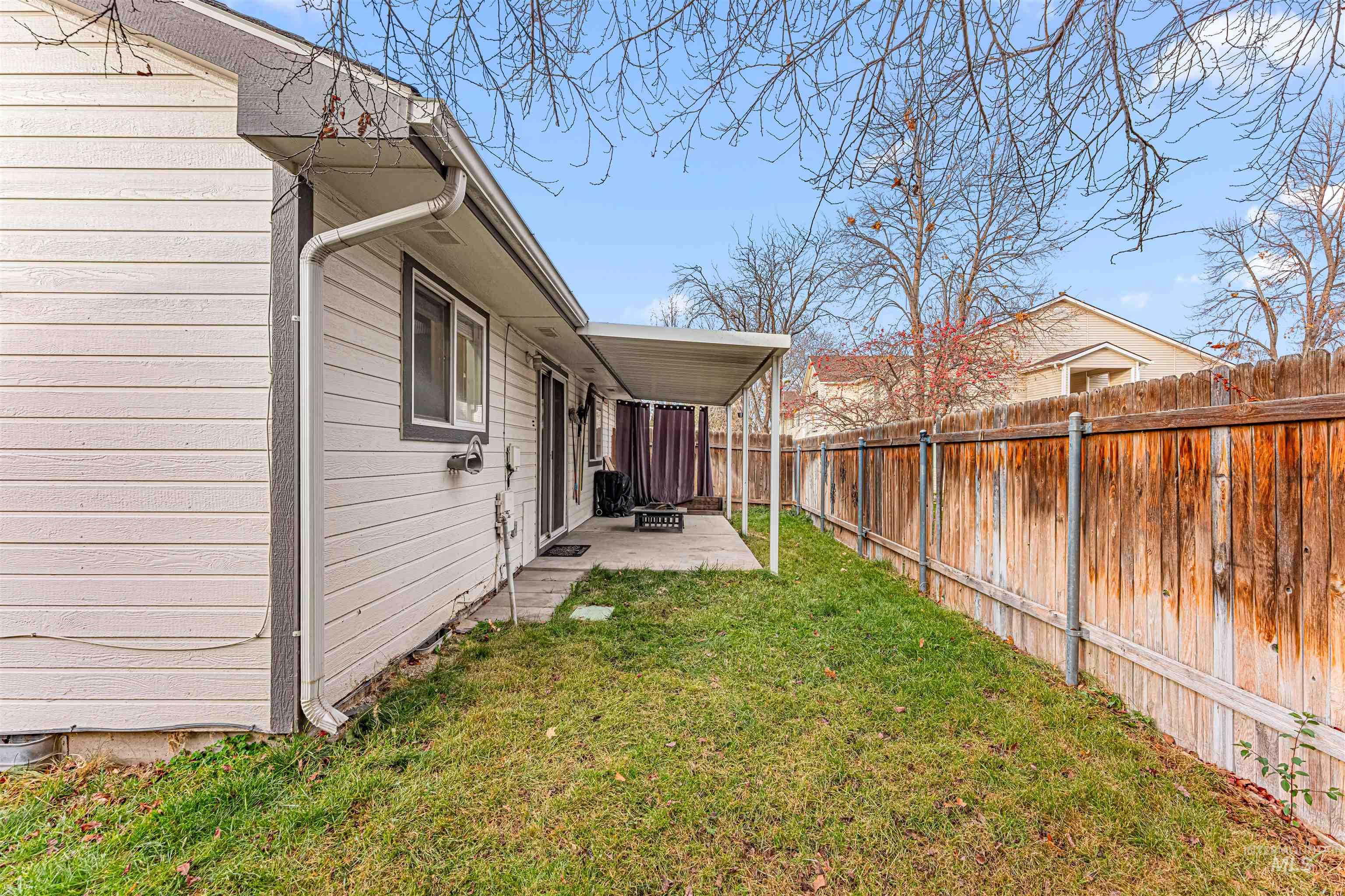 716 E Maryland, Nampa, Idaho 83686, 2 Bedrooms, 1 Bathroom, Residential For Sale, Price $285,000,MLS 98968989