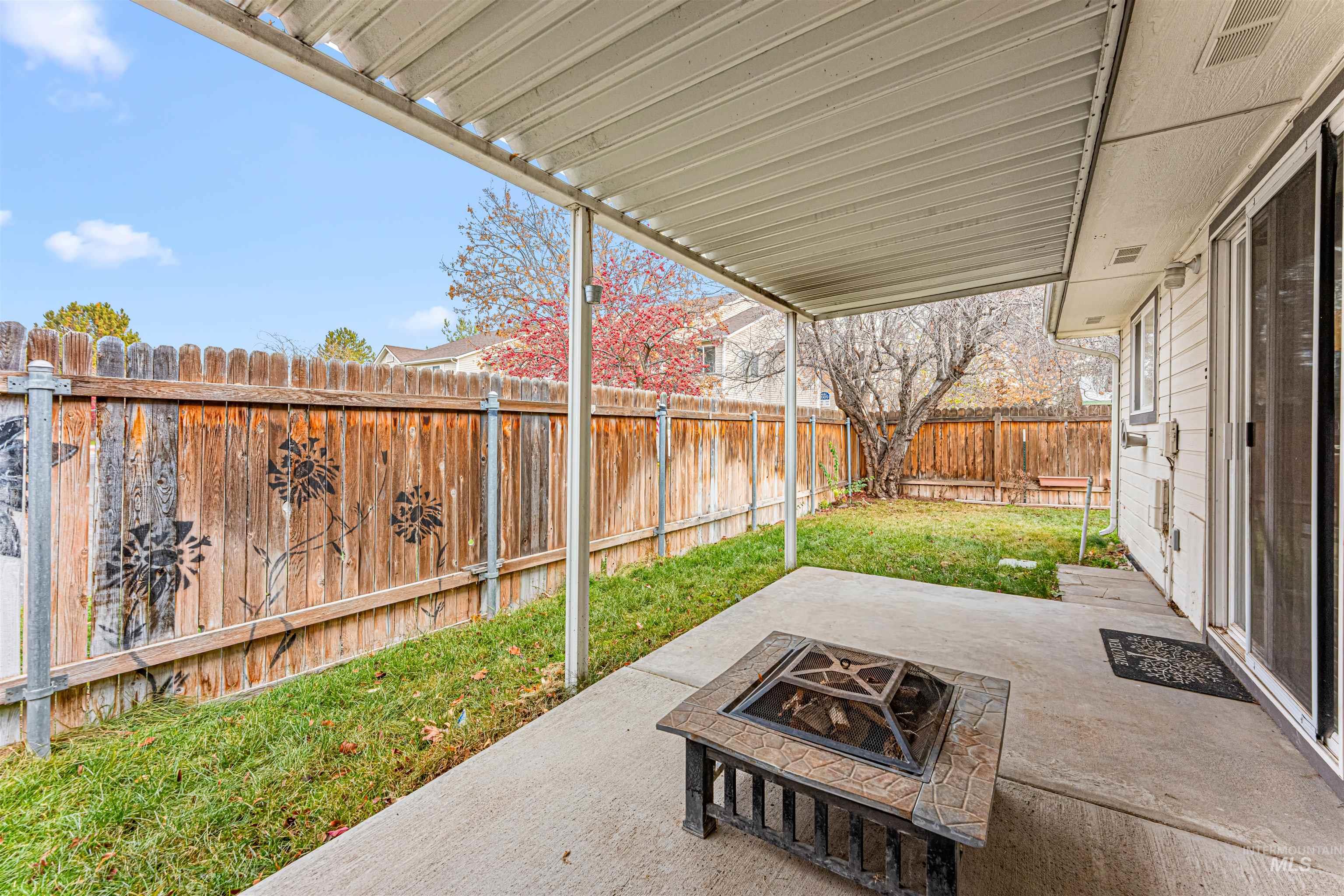 716 E Maryland, Nampa, Idaho 83686, 2 Bedrooms, 1 Bathroom, Residential For Sale, Price $285,000,MLS 98968989