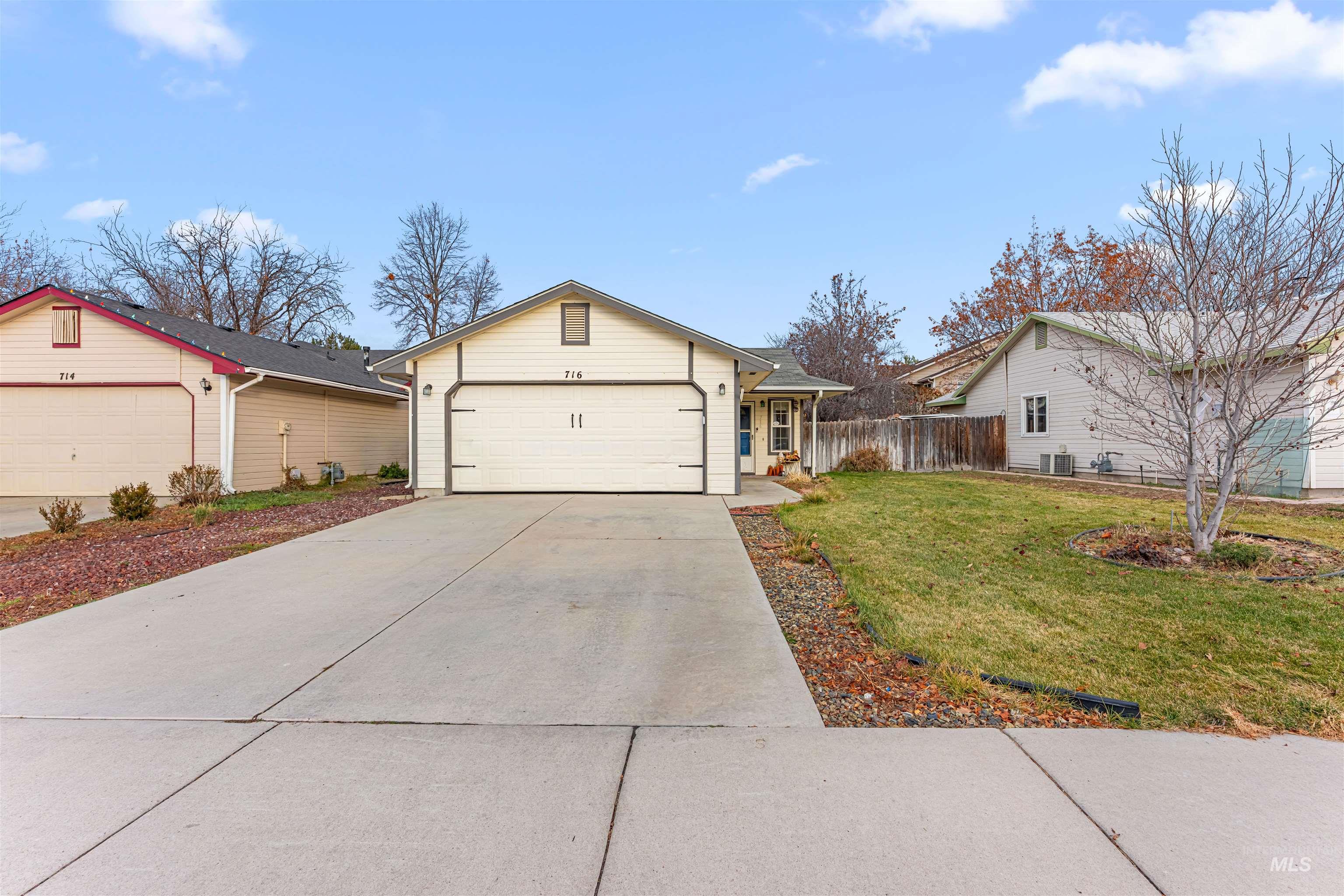 716 E Maryland, Nampa, Idaho 83686, 2 Bedrooms, 1 Bathroom, Residential For Sale, Price $285,000,MLS 98968989
