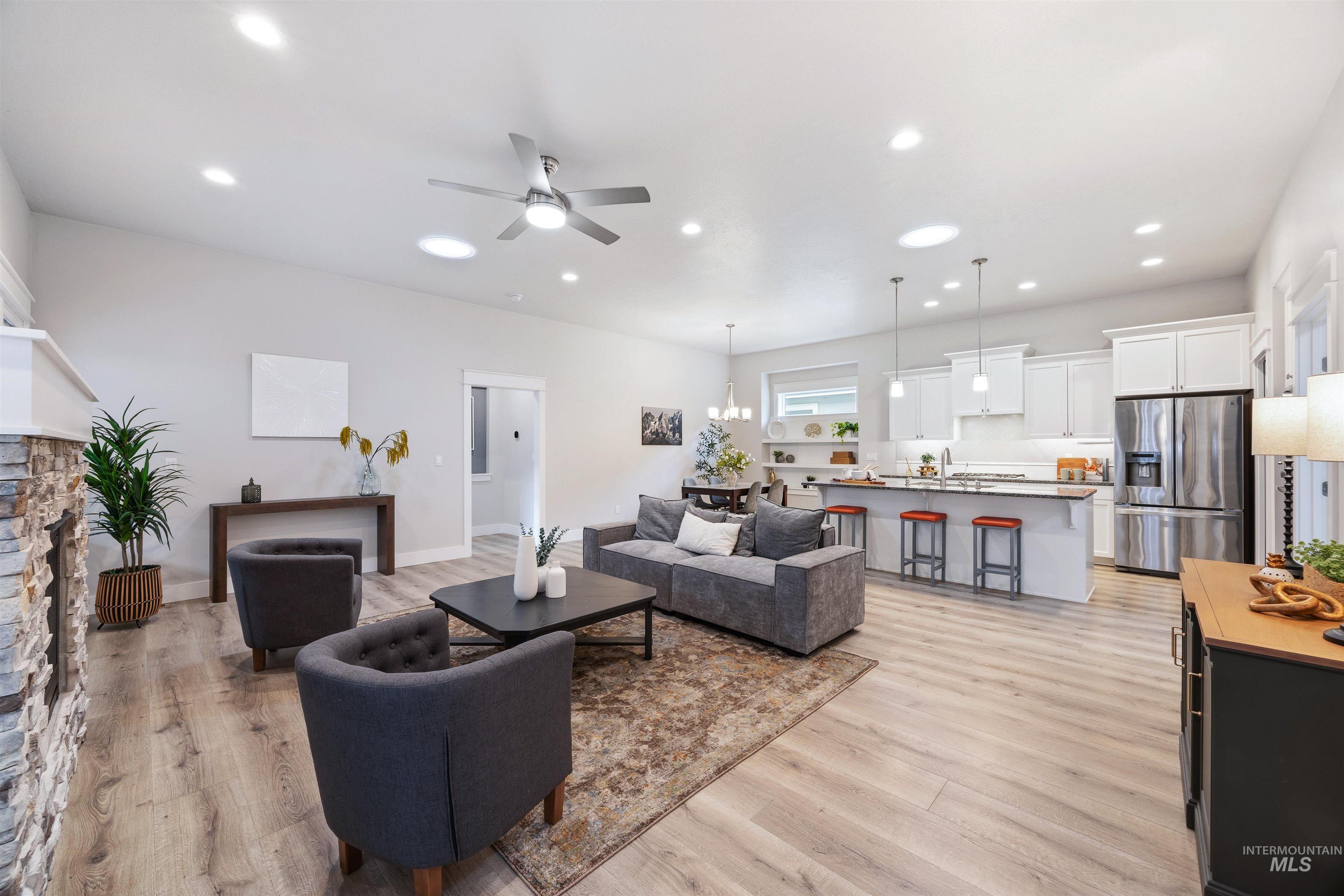 6847 N Cathedral Lane, Eagle, Idaho 83646-8408, 3 Bedrooms, 2 Bathrooms, Residential For Sale, Price $599,900, 98968990